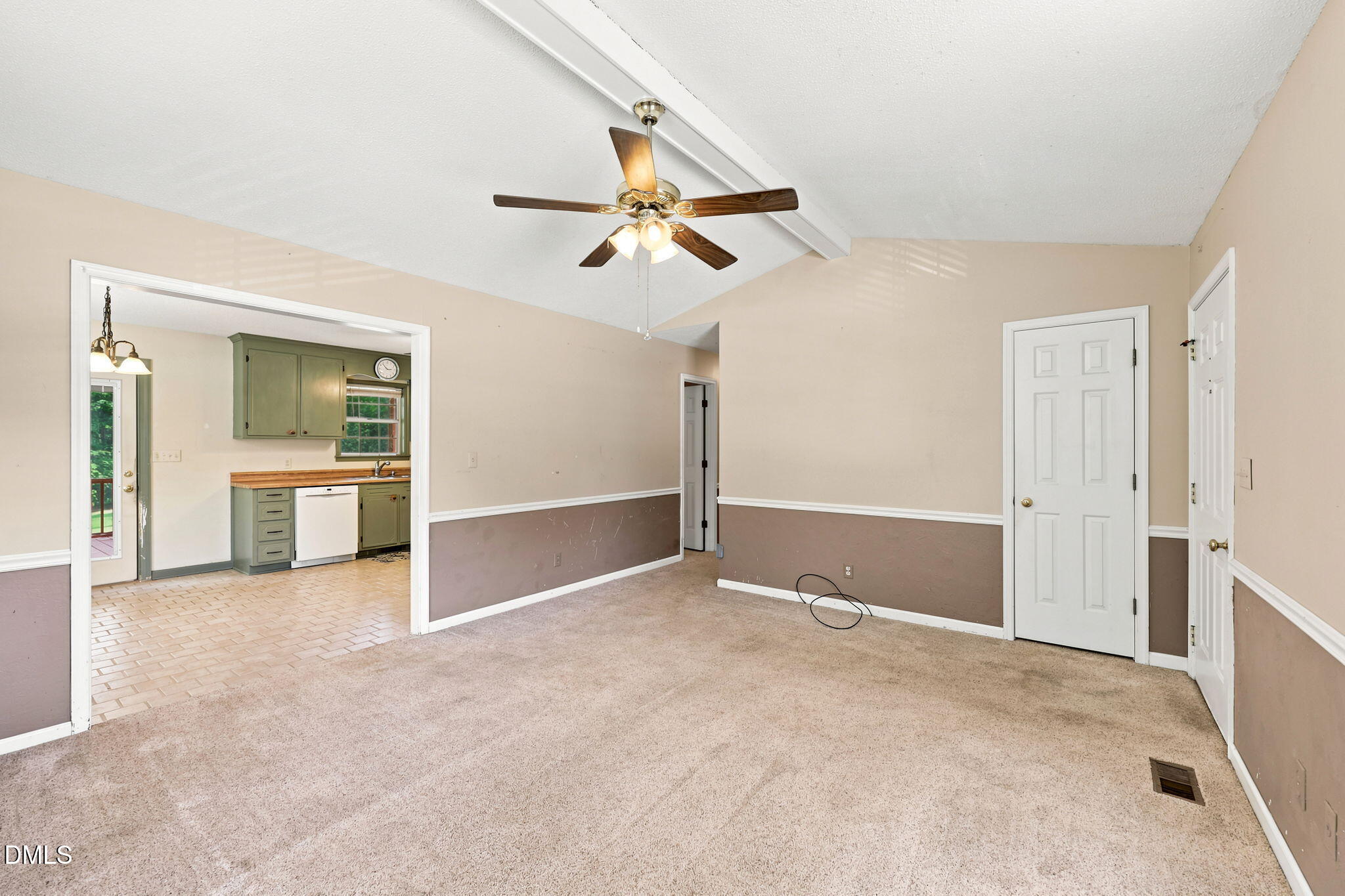3805 Manor Drive Property Photo 11