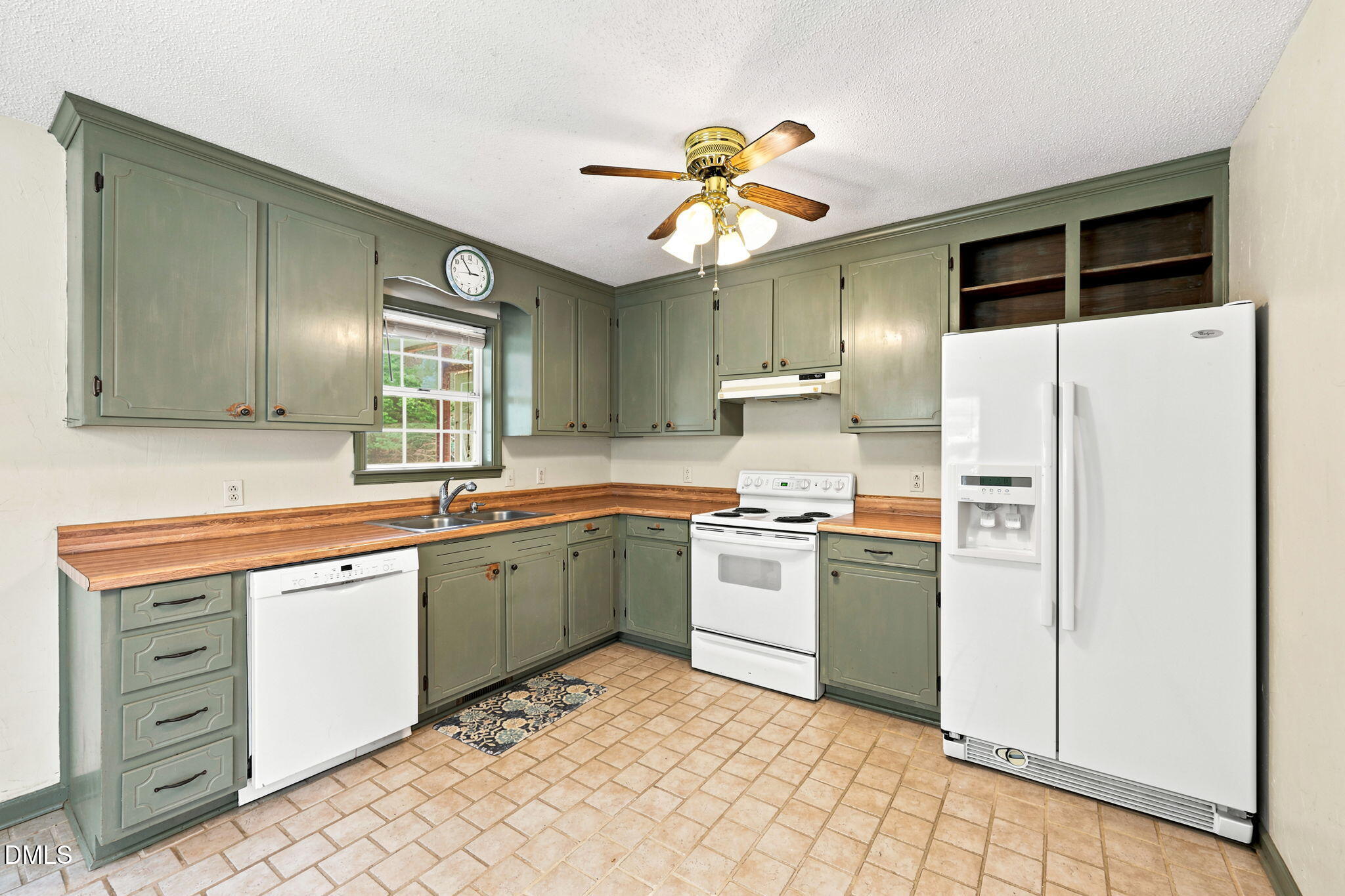 3805 Manor Drive Property Photo 14