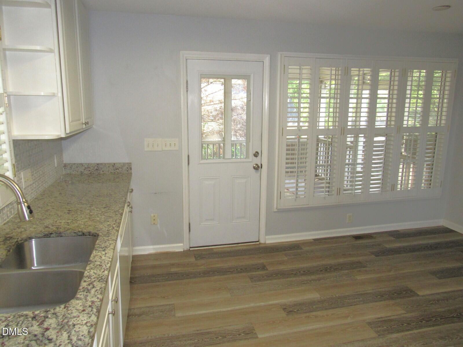 2723 Clifton Avenue Property Photo 7