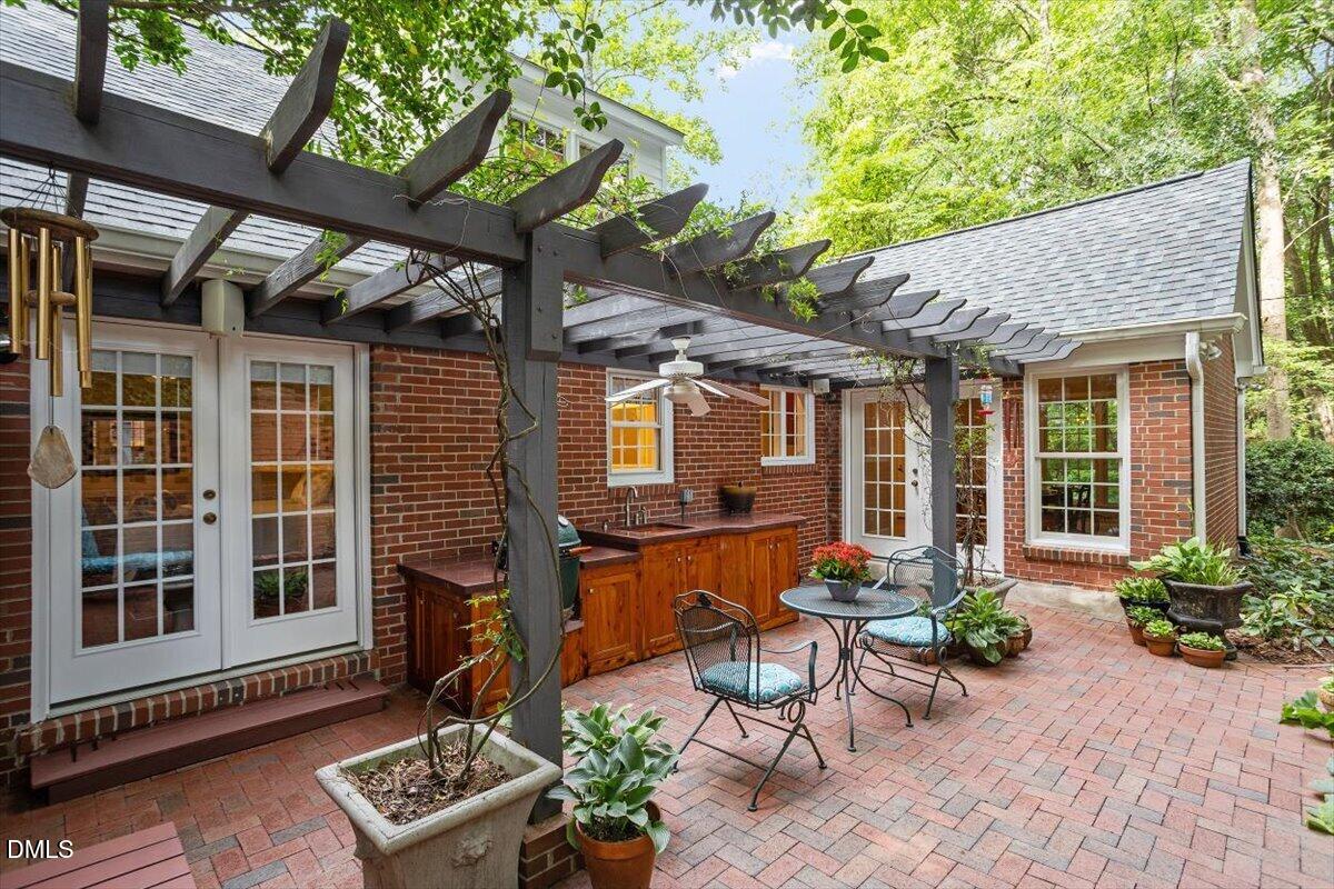 416 Brookside Drive Property Photo 24