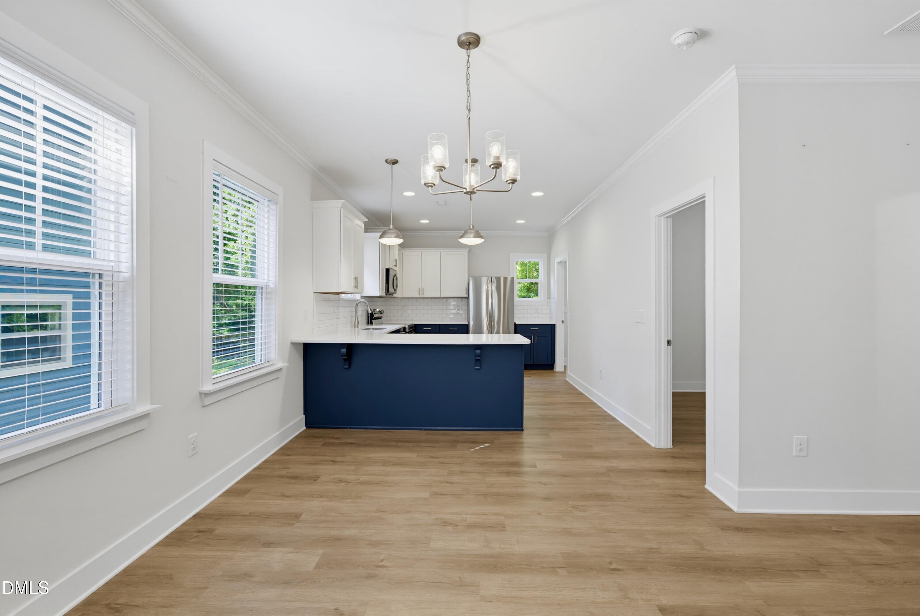 2409 Miriam Circle Property Photo 7