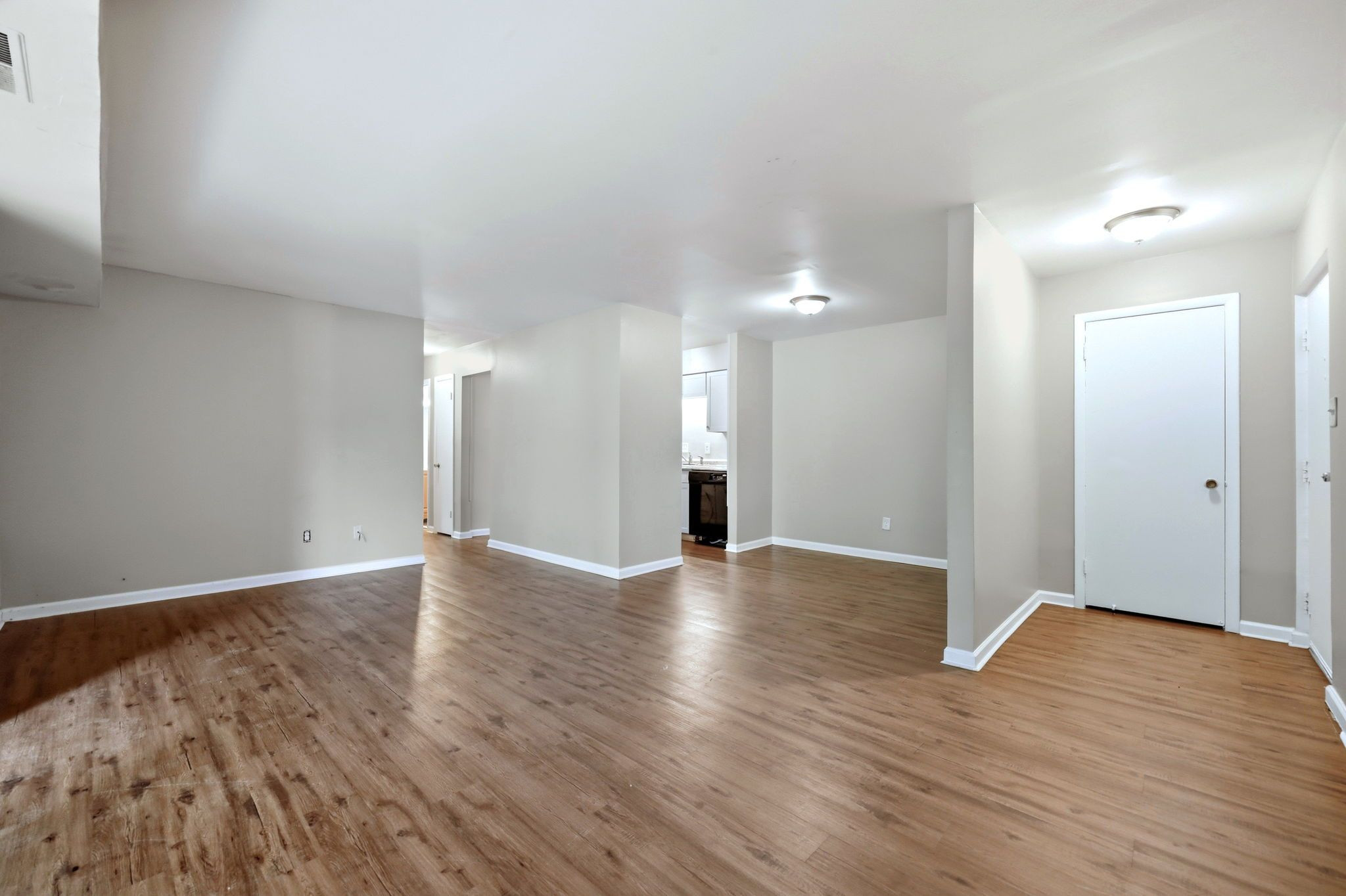 1130 Schaub Dr Drive A Property Photo 4