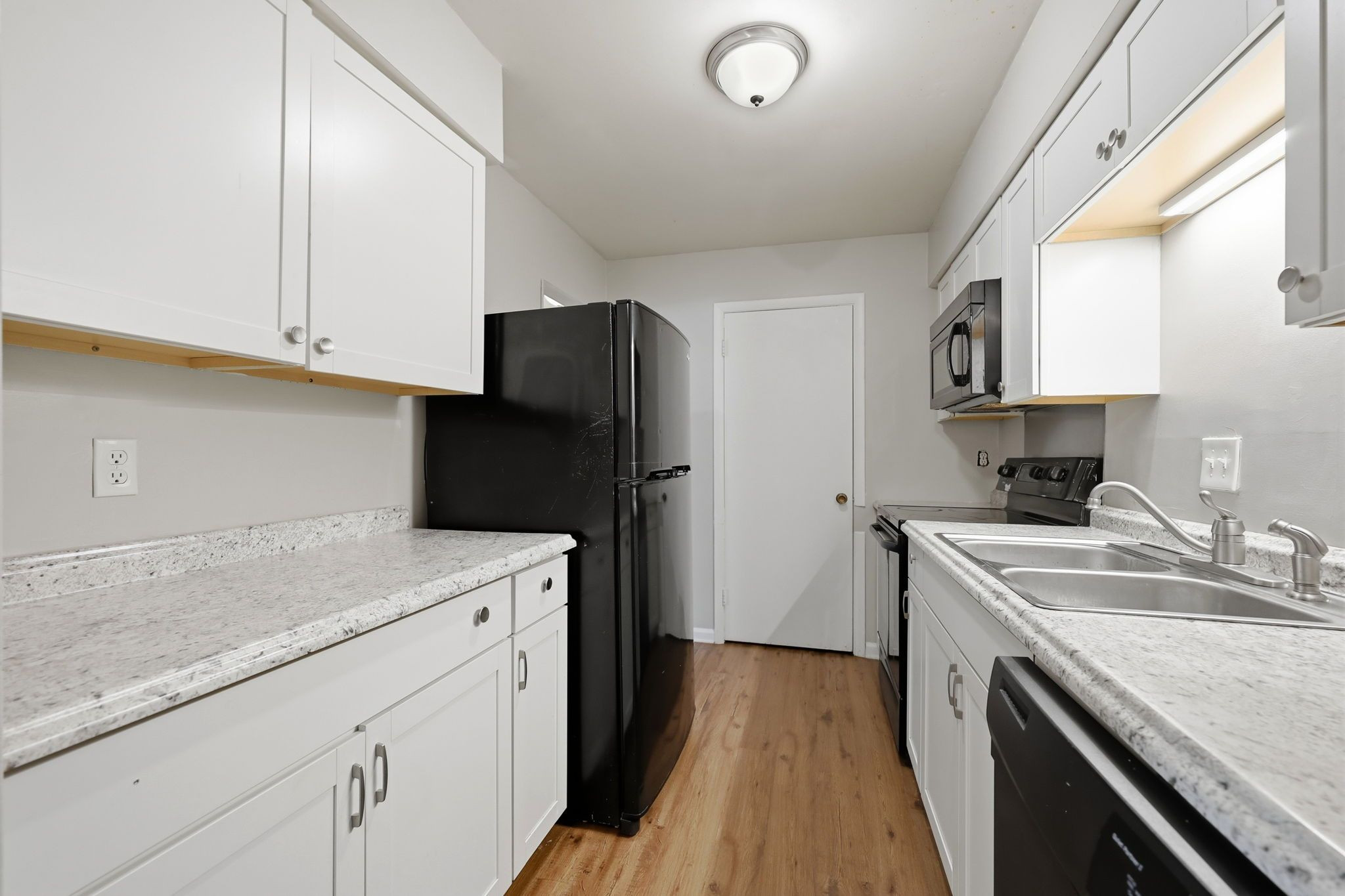 1130 Schaub Dr Drive A Property Photo 12