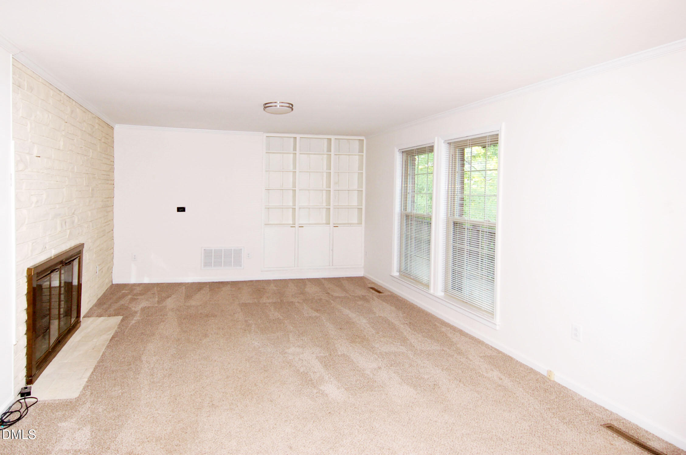 706 Smedes Place Property Photo 6