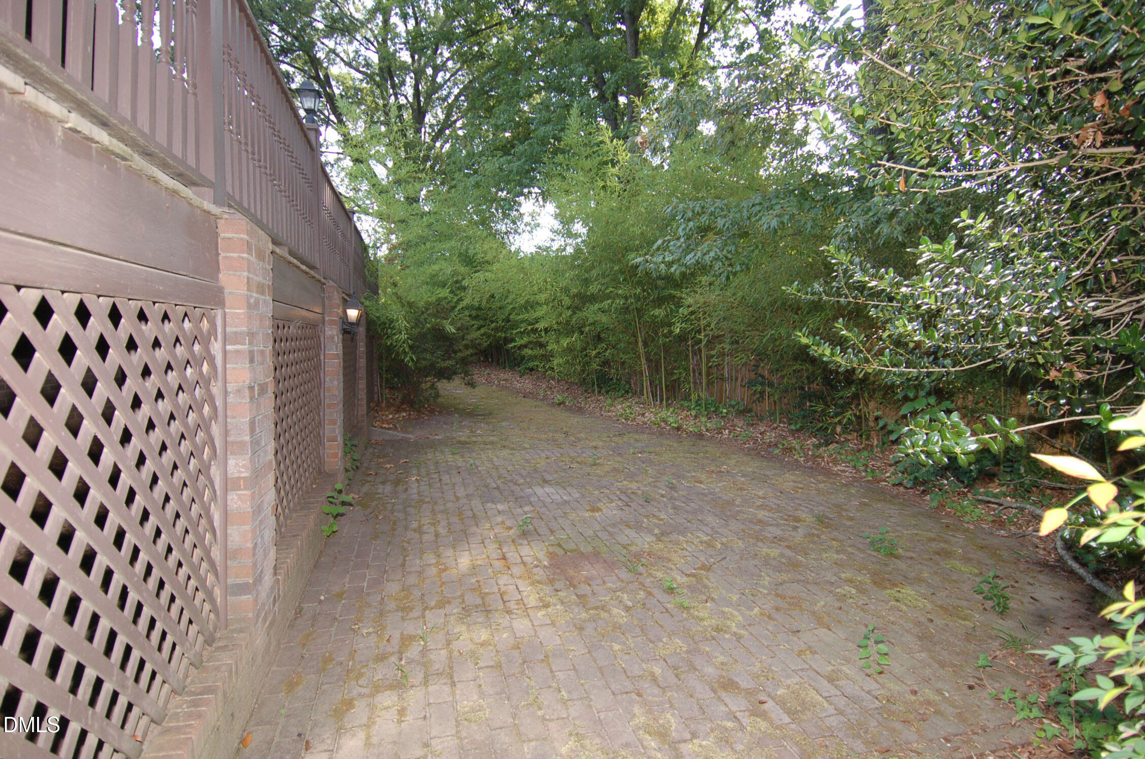 706 Smedes Place Property Photo 21