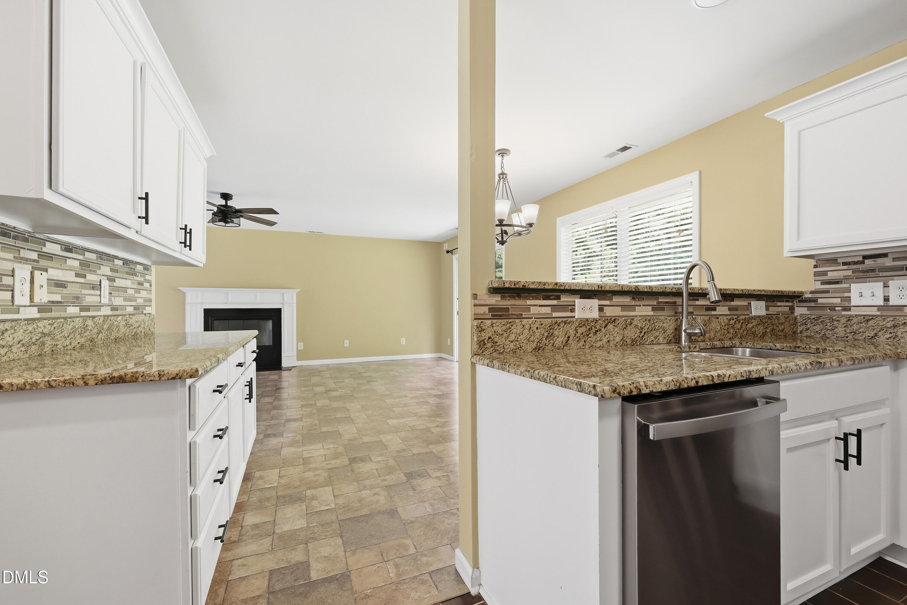 805 Northwood Hills Avenue Property Photo 9