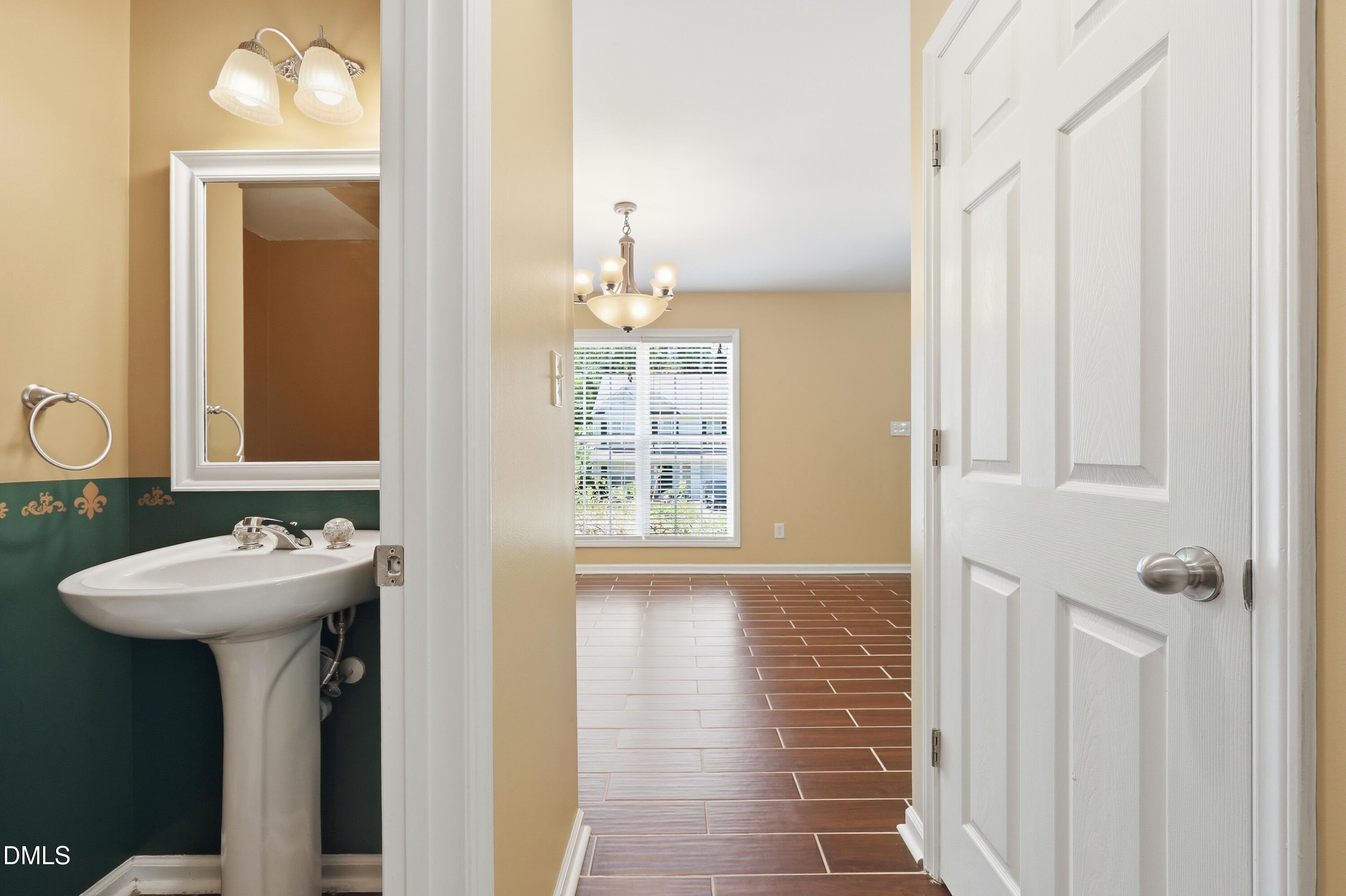 805 Northwood Hills Avenue Property Photo 12