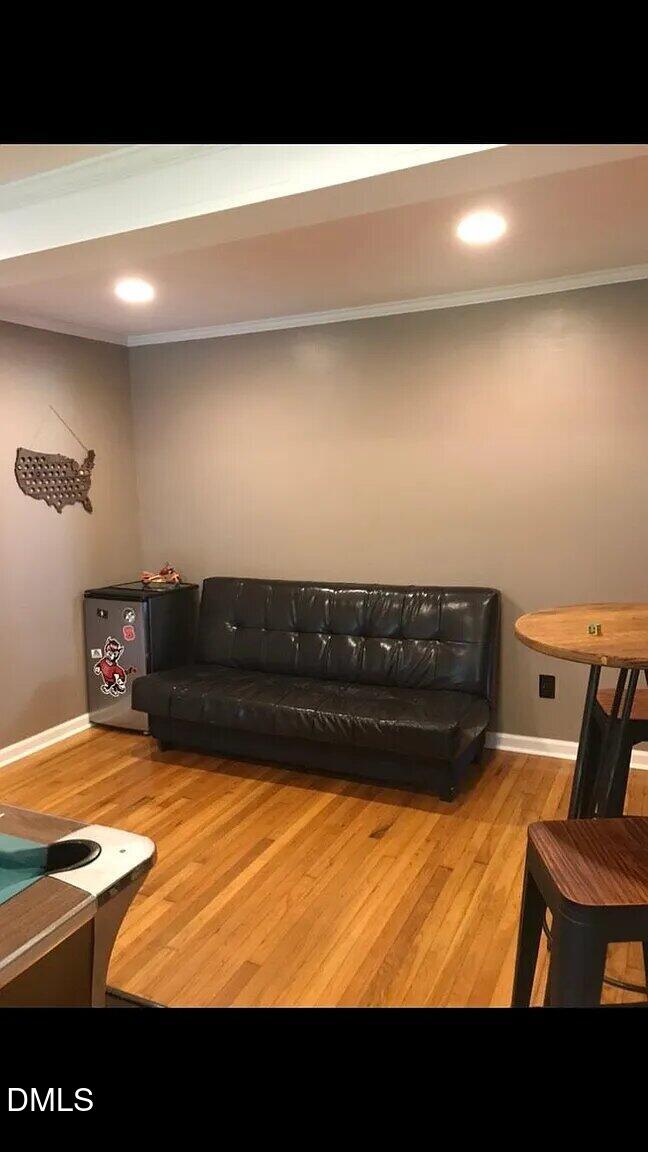 2824 Crestline Avenue Property Photo 9