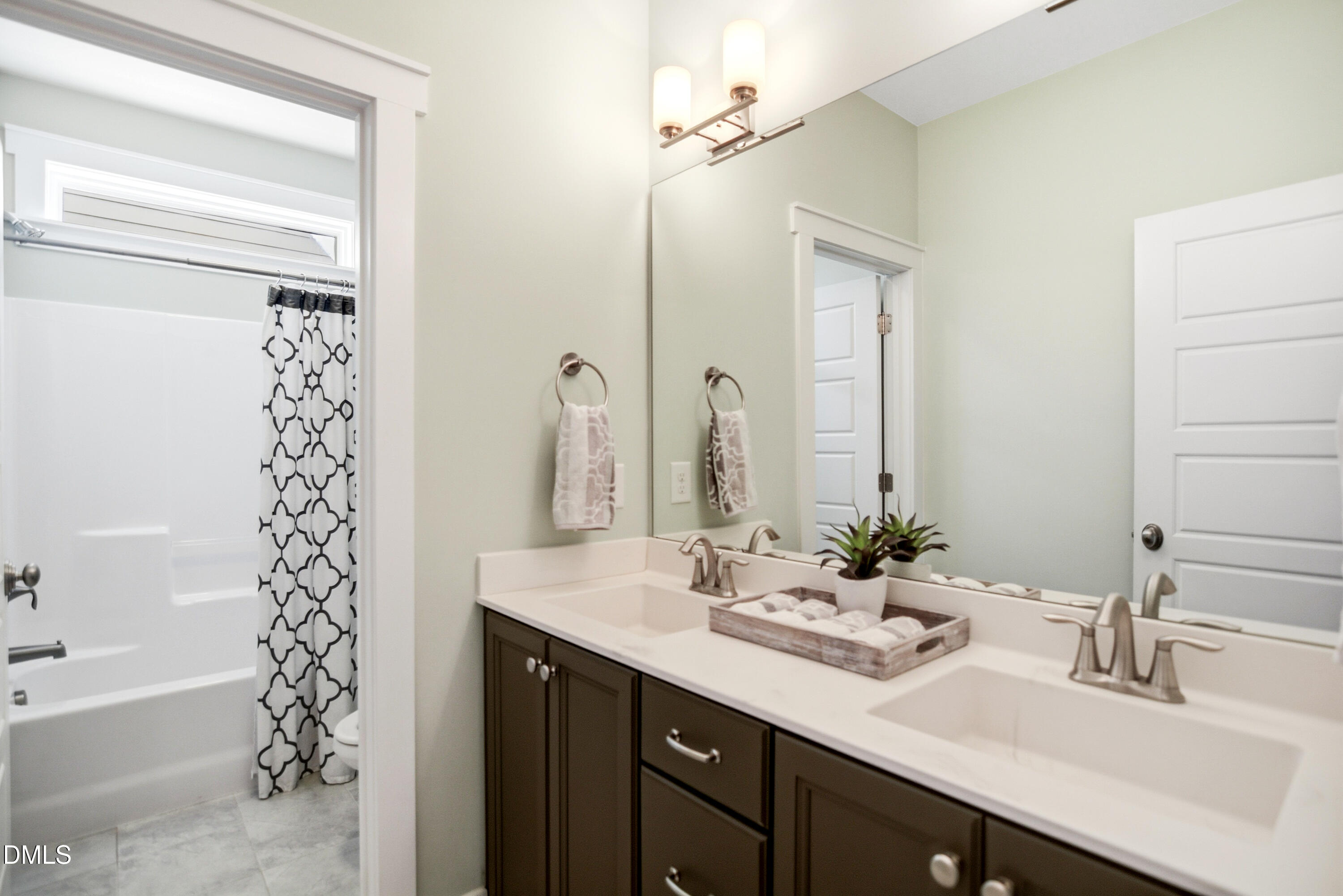 1331 Revolution Circle Property Photo 31