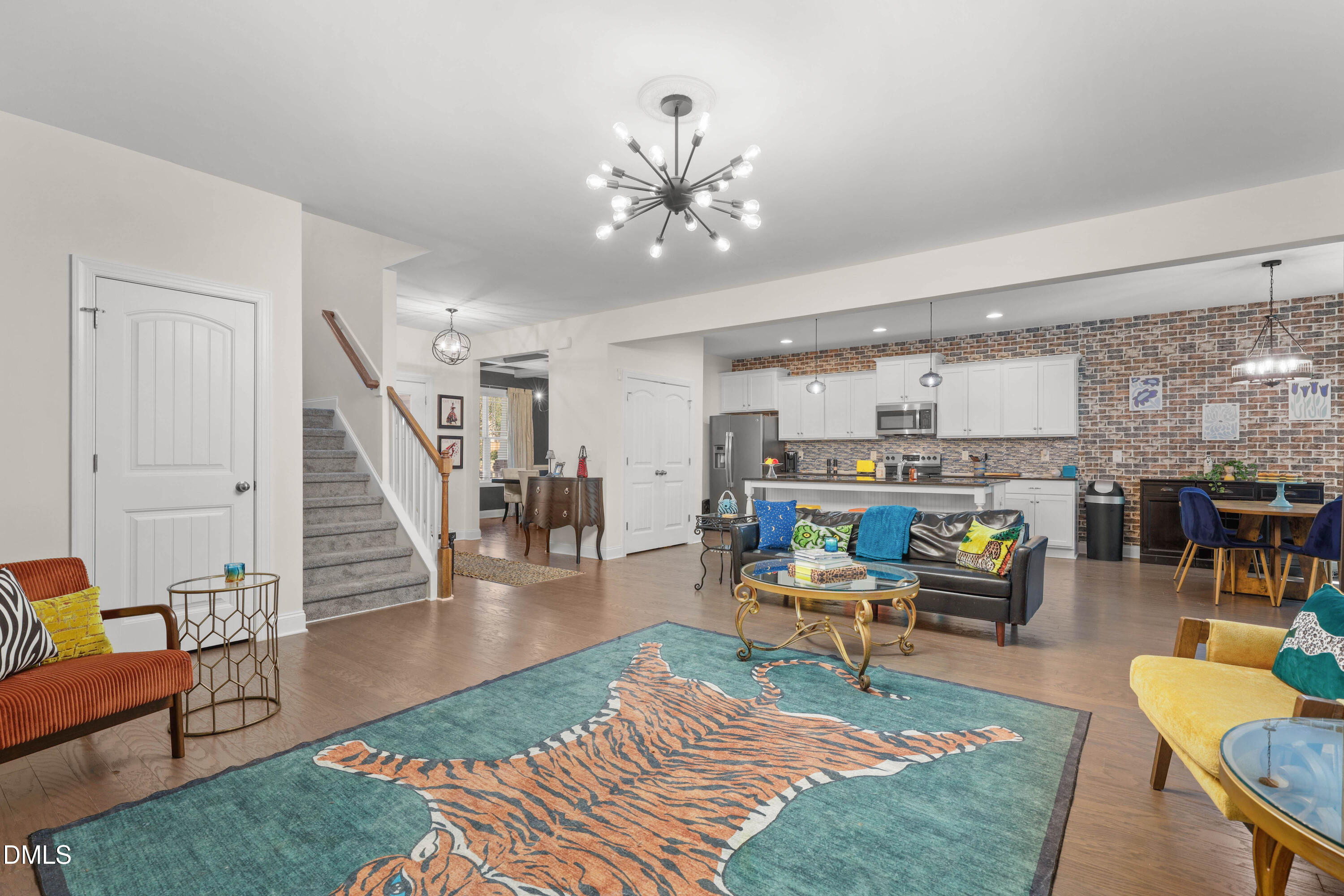 4024 Landover Peak Place Property Photo 19
