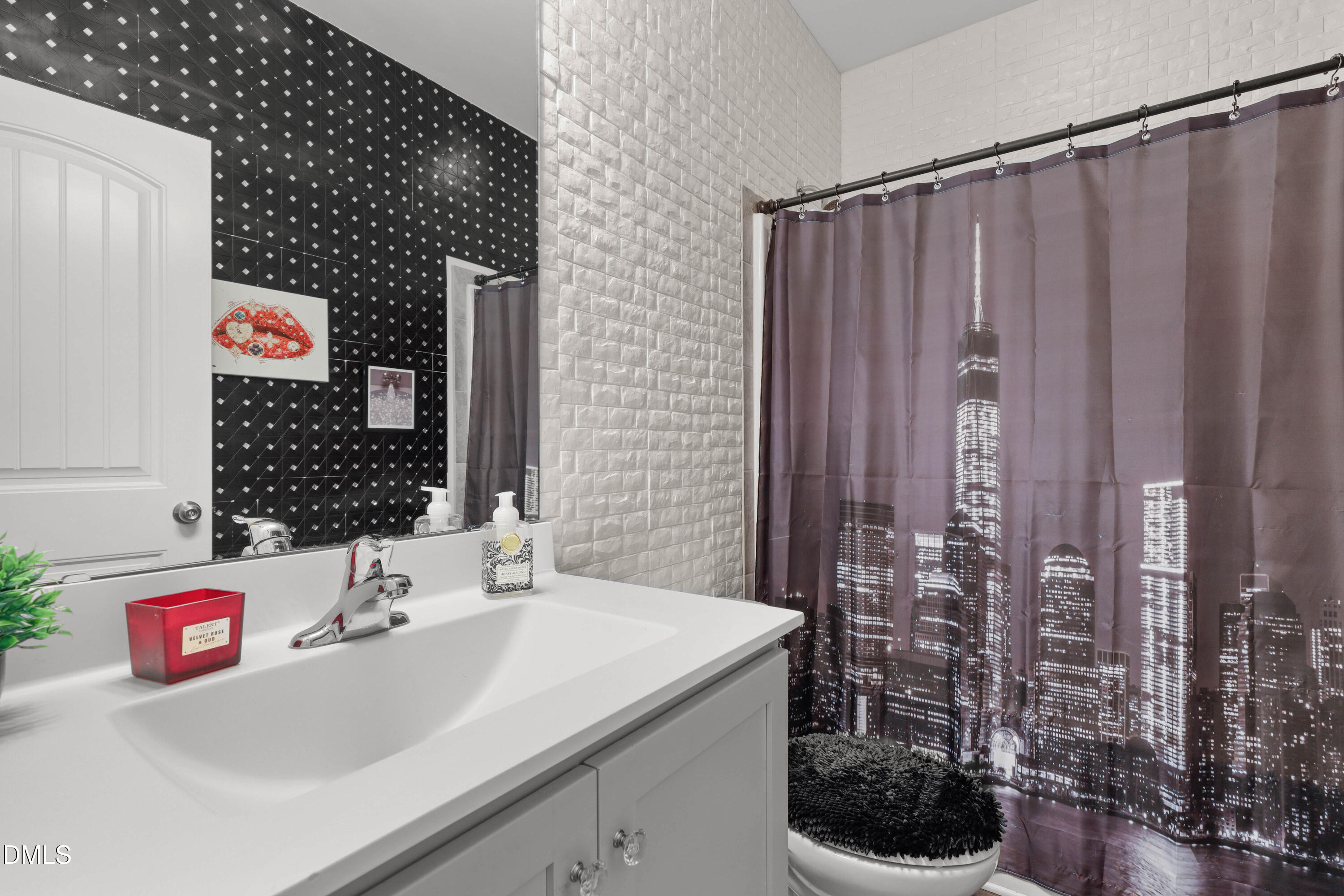 4024 Landover Peak Place Property Photo 24