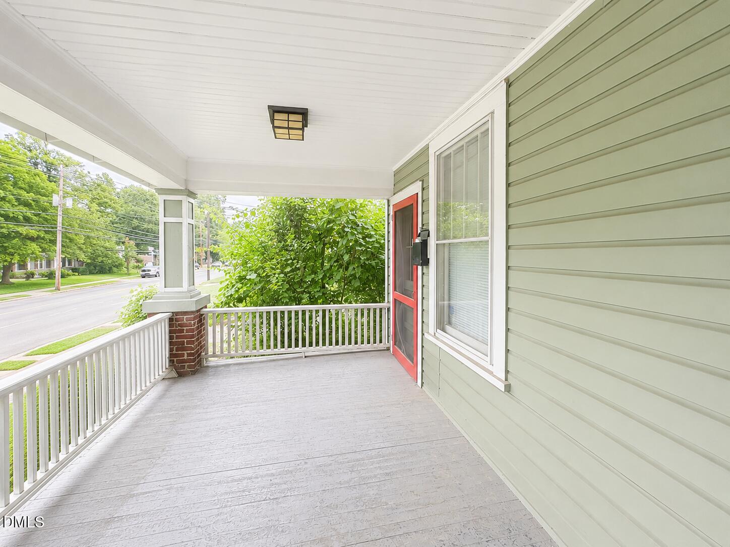 1002 Camden Avenue Property Photo 2