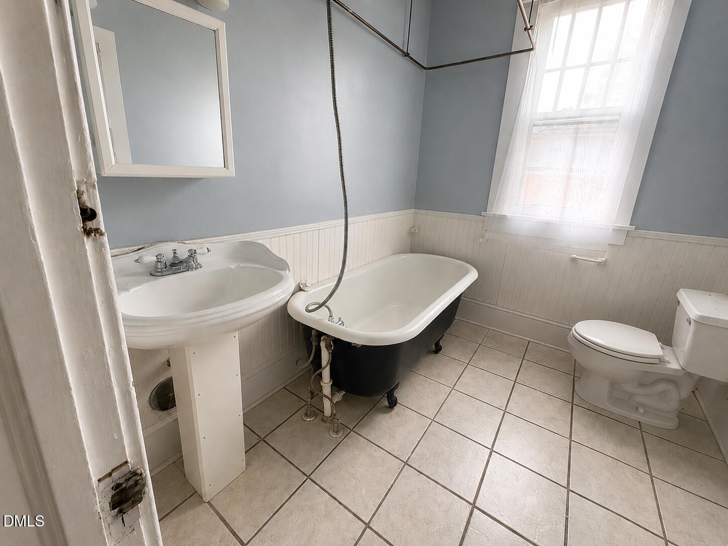 1002 Camden Avenue Property Photo 7