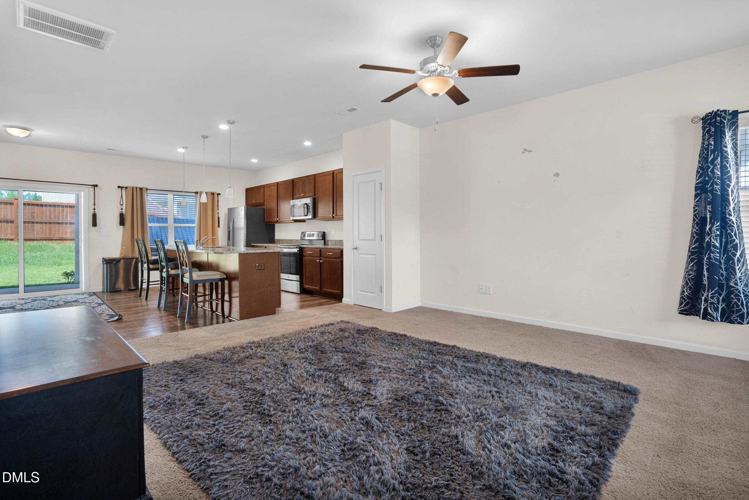 734 Rolling Creek Circle Property Photo 6