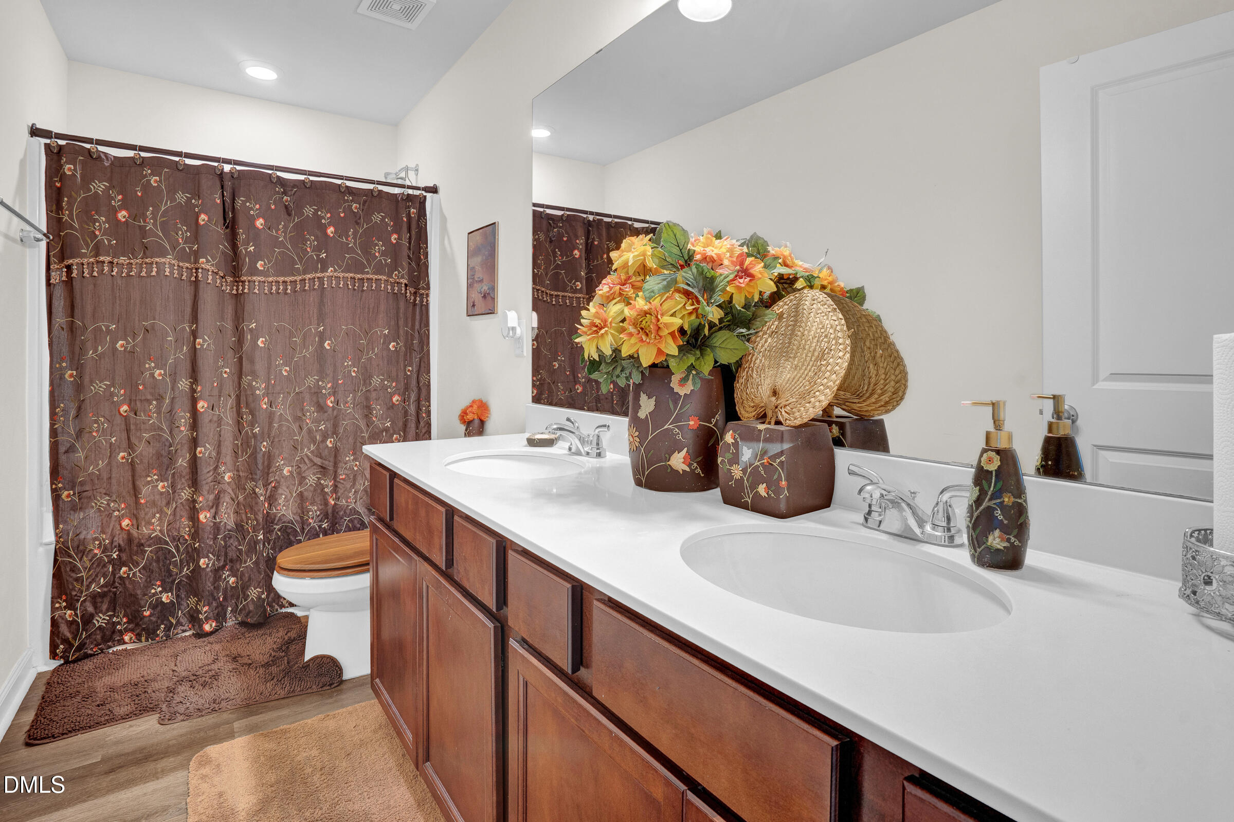 734 Rolling Creek Circle Property Photo 17