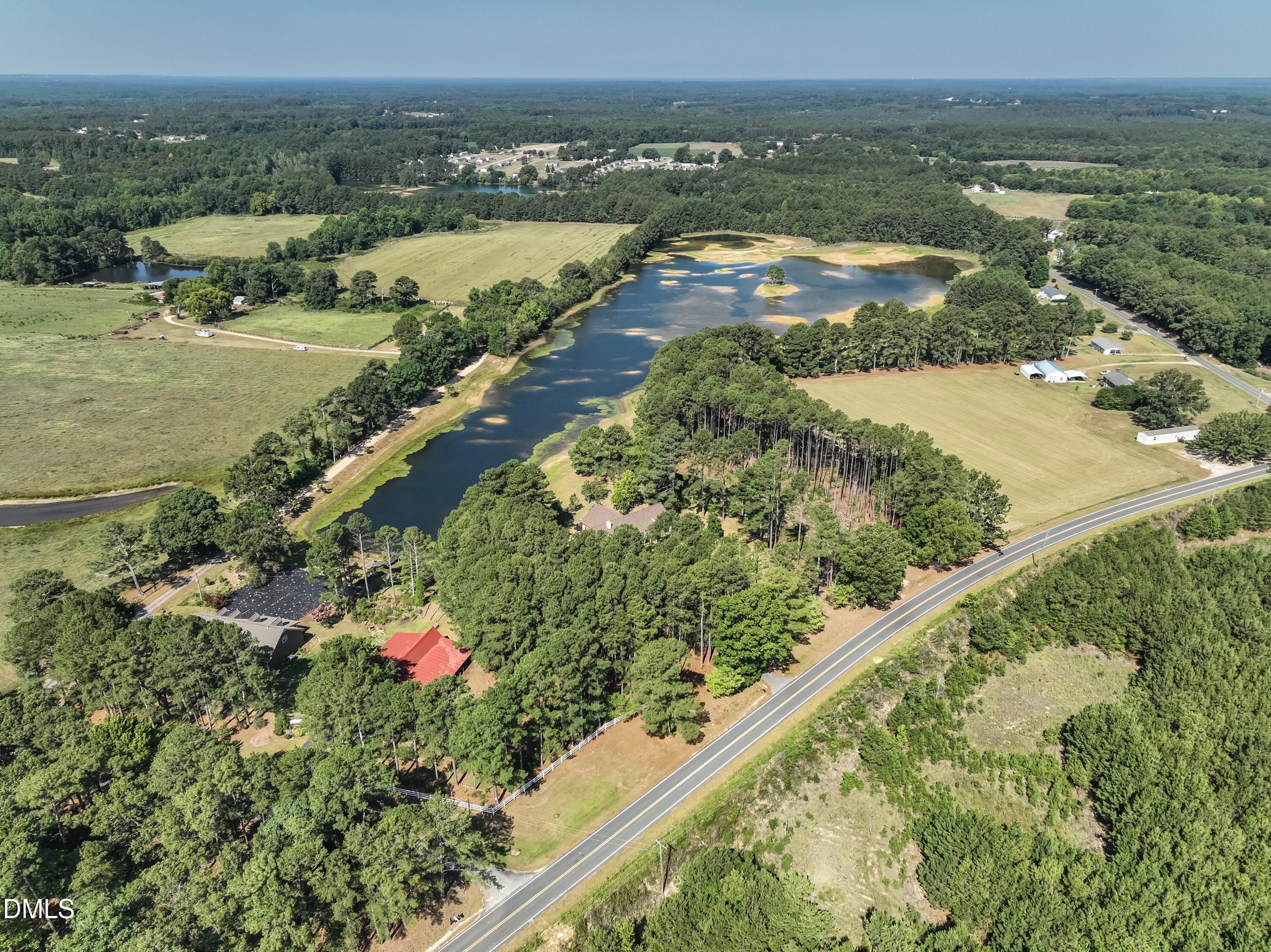 3715 S River Road Property Photo 5