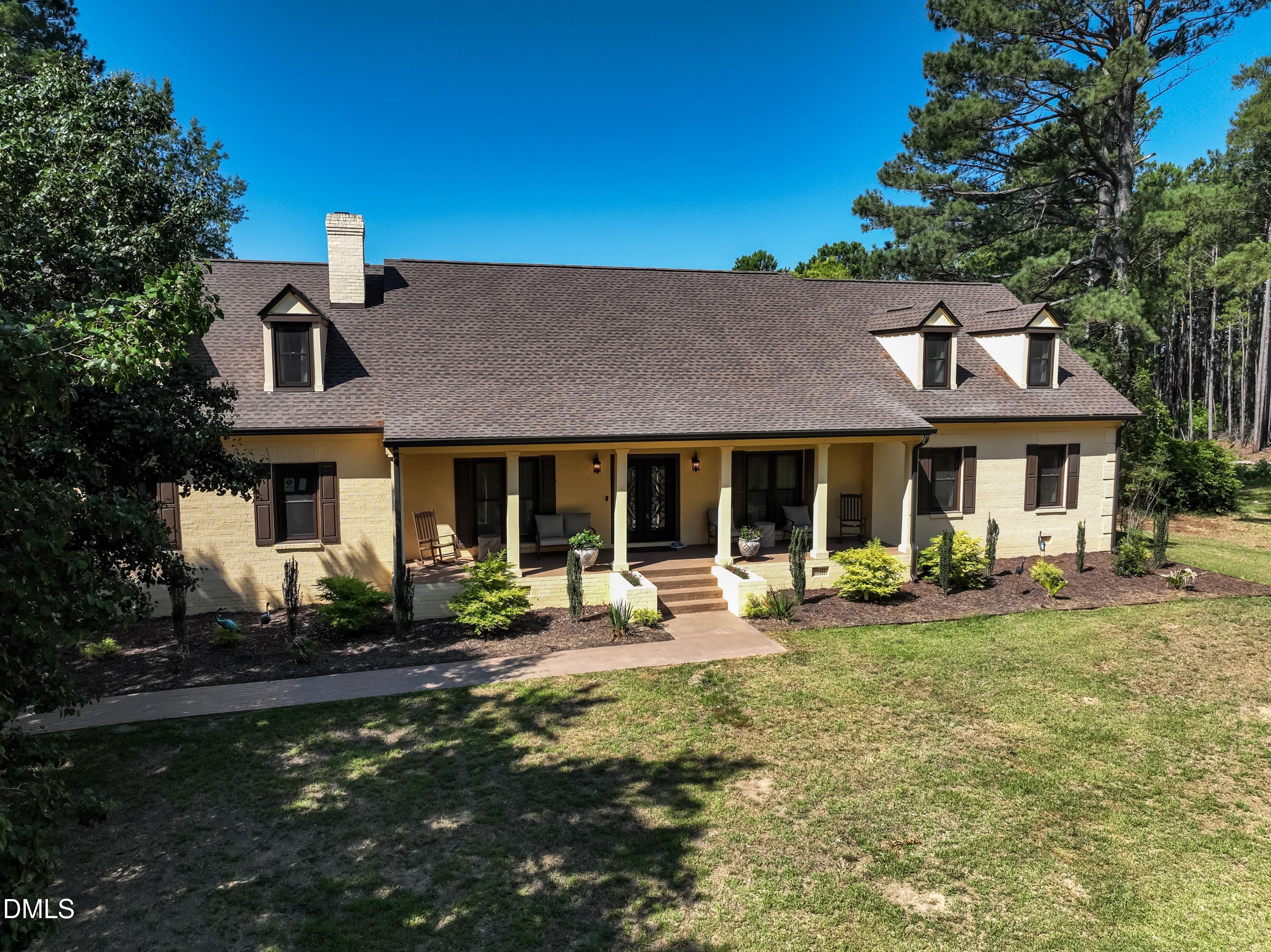 3715 S River Road Property Photo 16