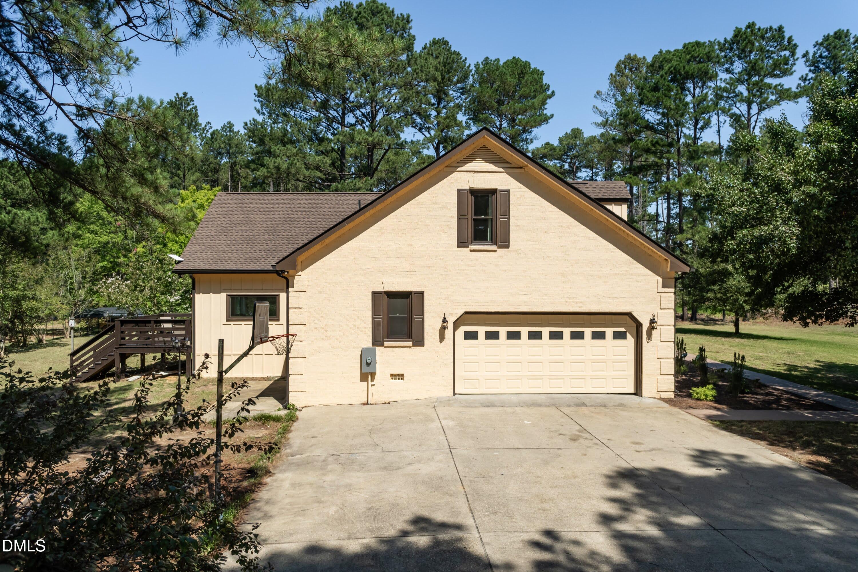 3715 S River Road Property Photo 28