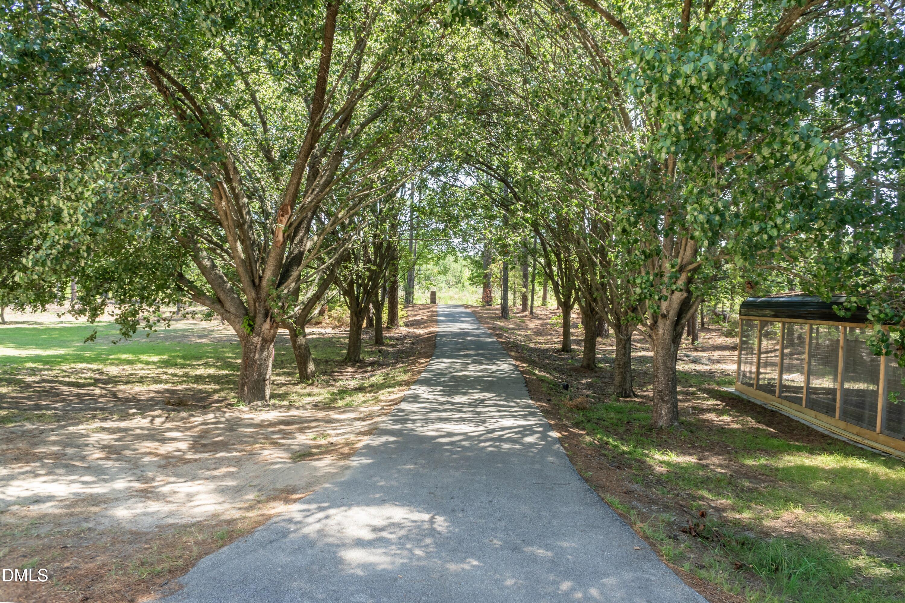 3715 S River Road Property Photo 29