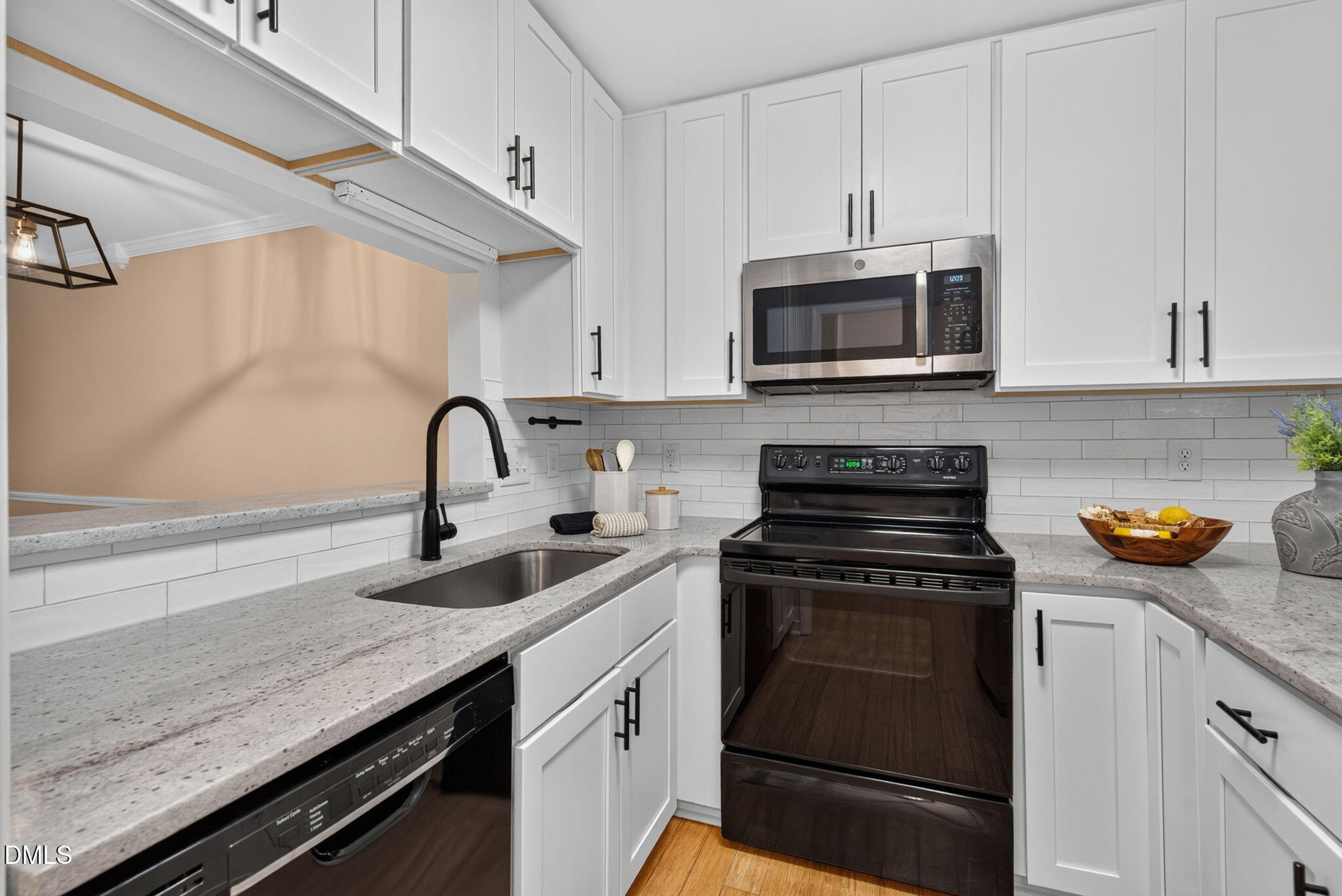 1000 Brighthurst Drive 304 Property Photo 7