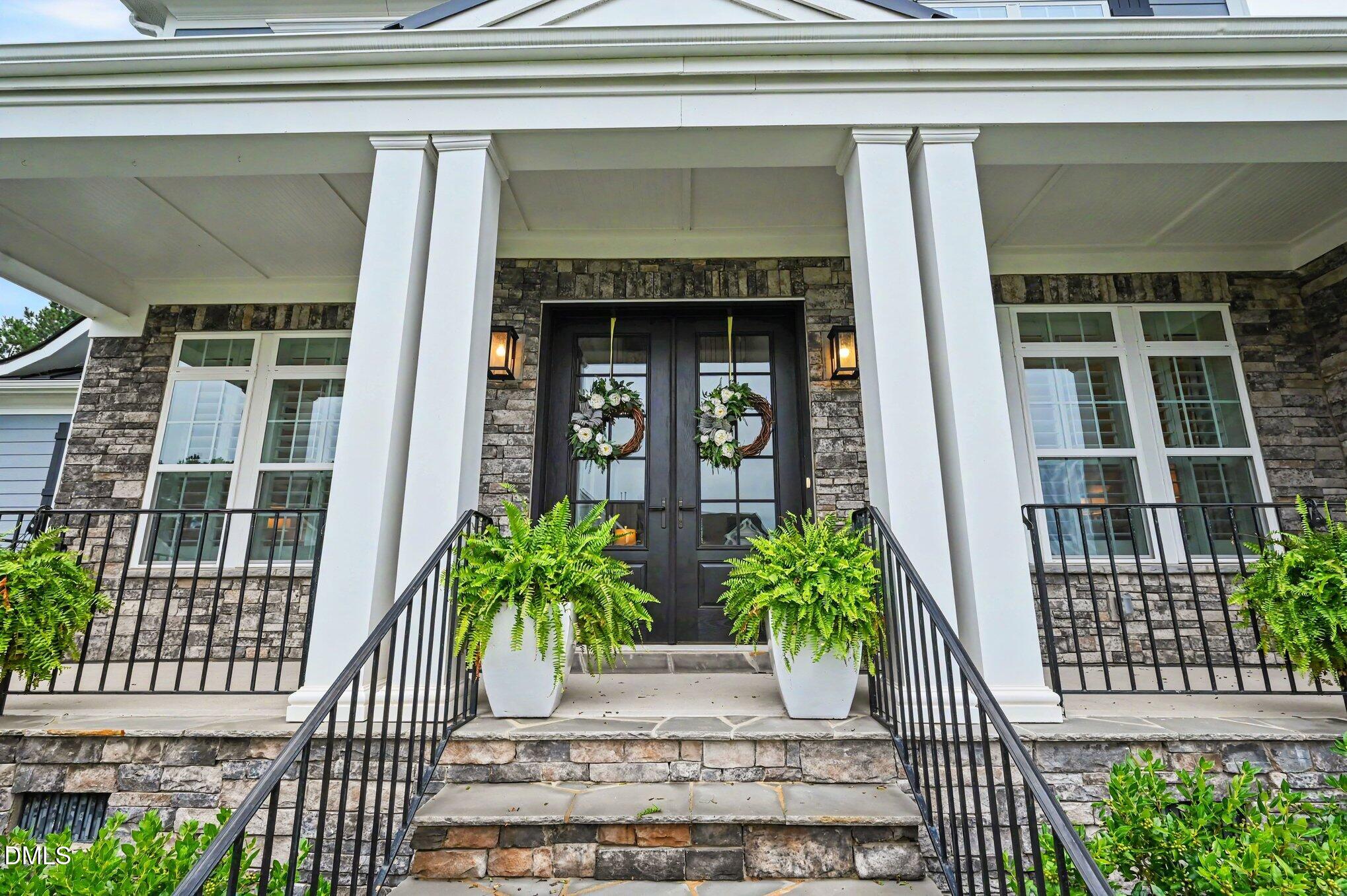 101 Amberwing Court Property Photo 4