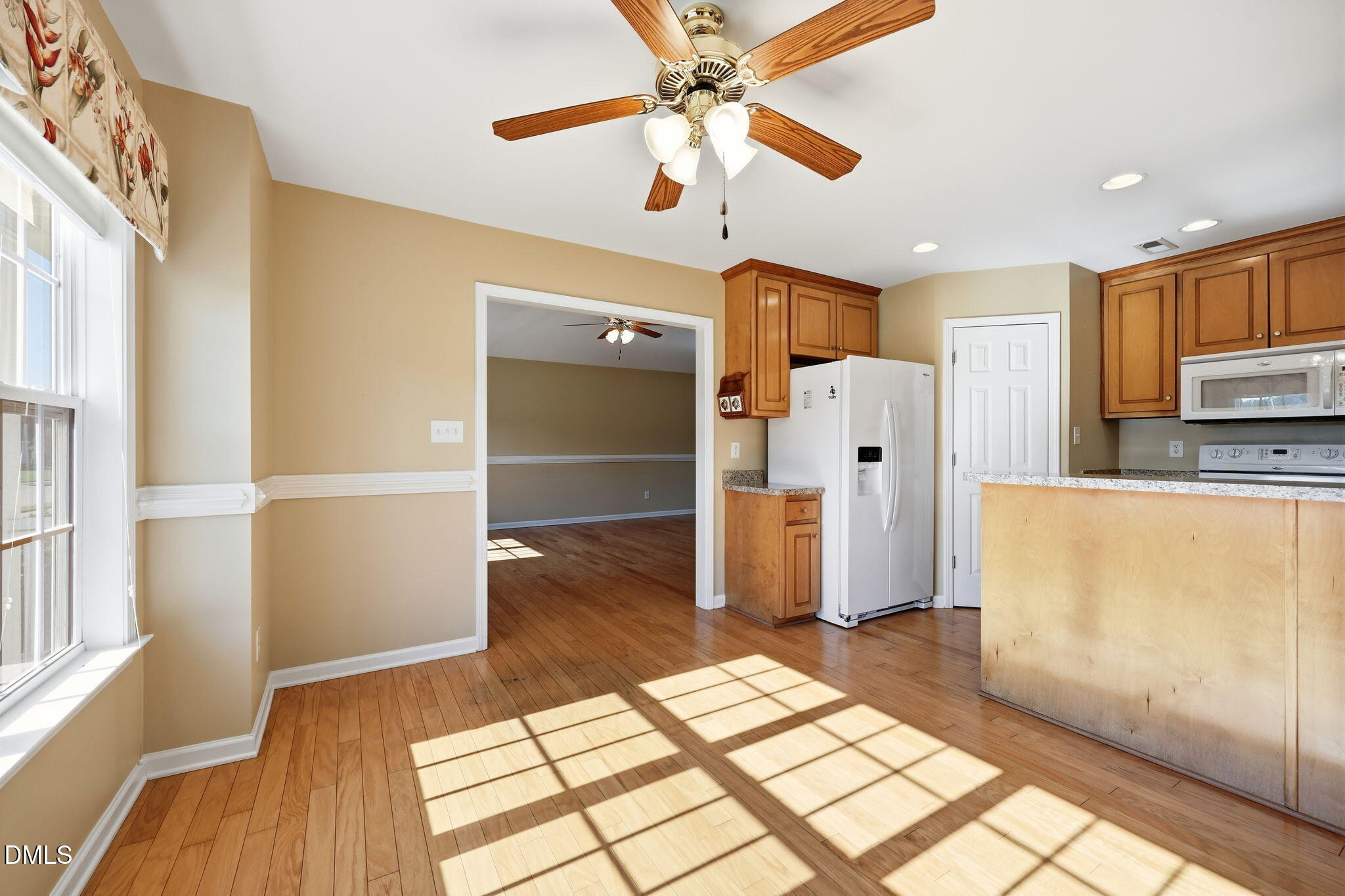 488 Pinecroft Drive Property Photo 13