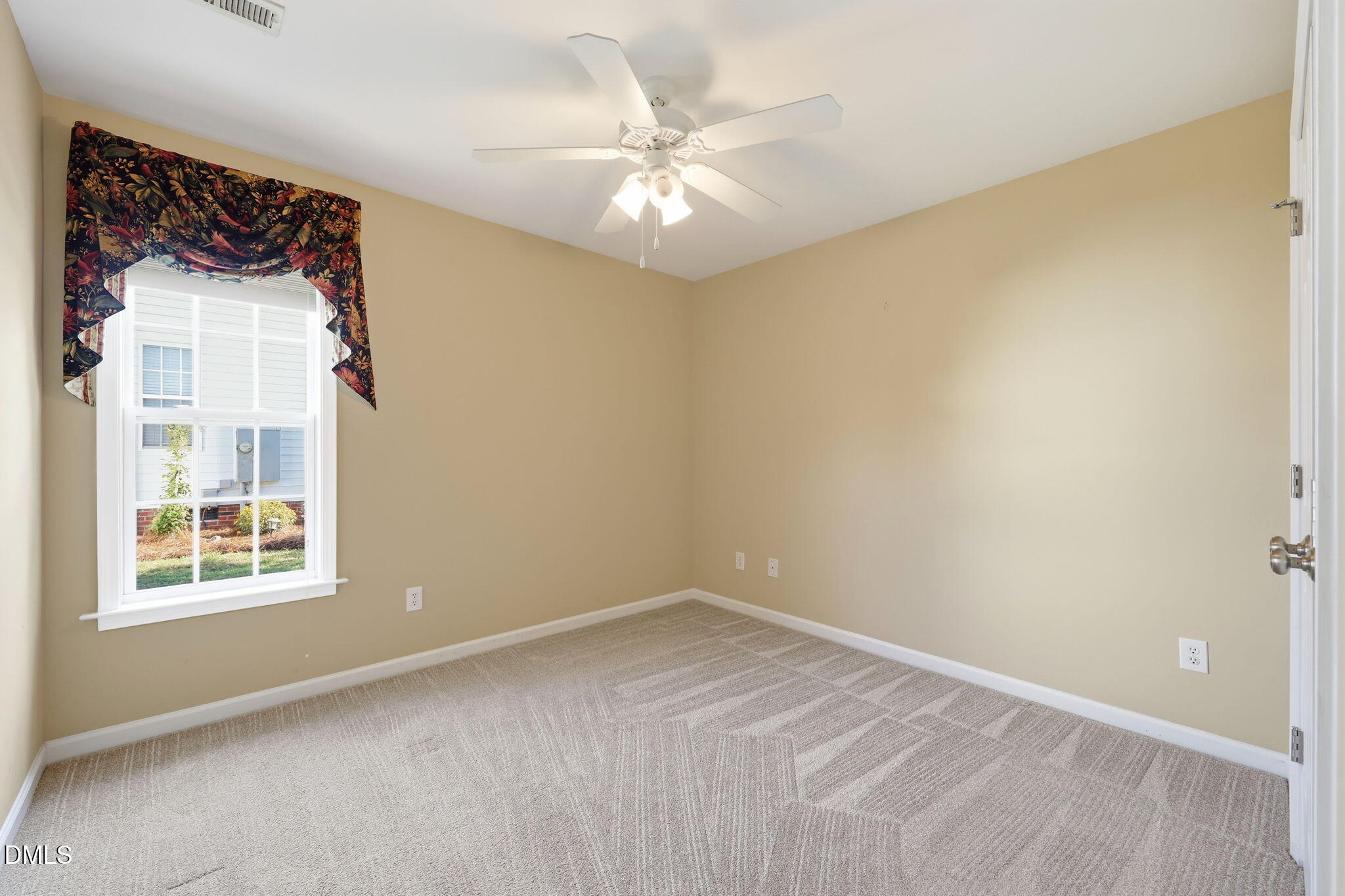 488 Pinecroft Drive Property Photo 19