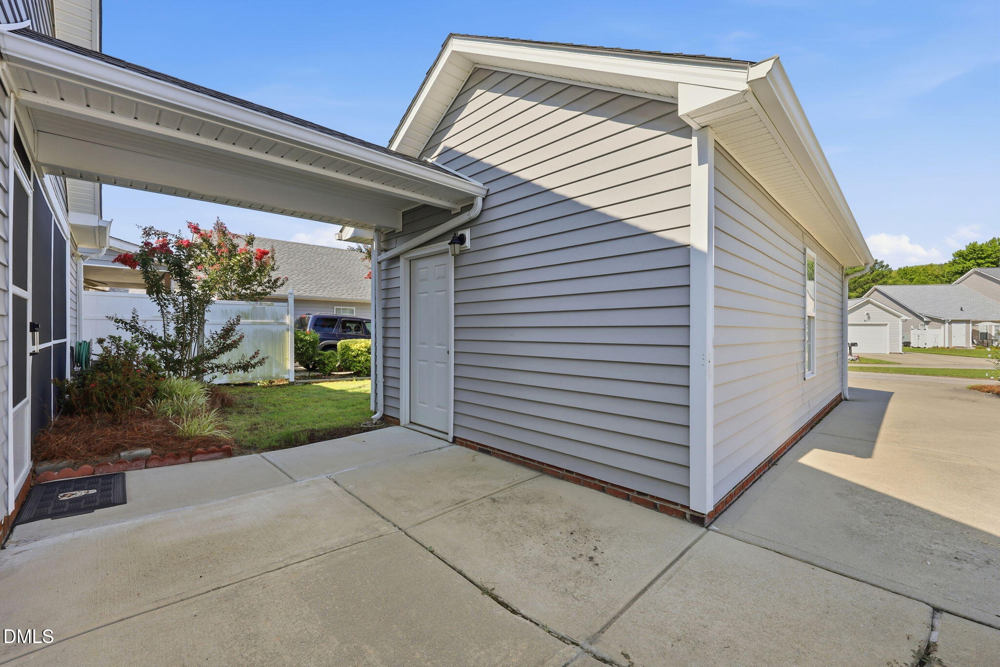 488 Pinecroft Drive Property Photo 39