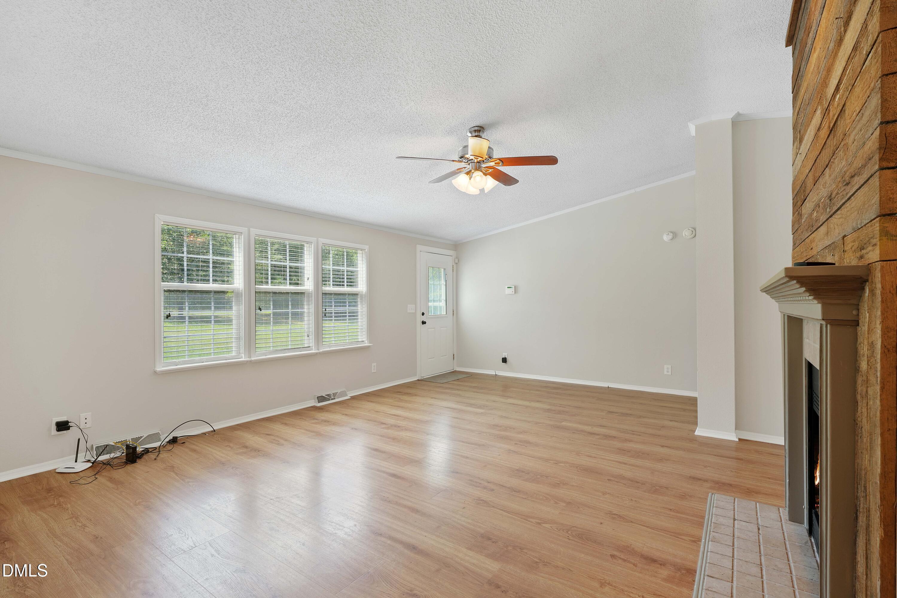 44 Green Bramble Court Property Photo 5