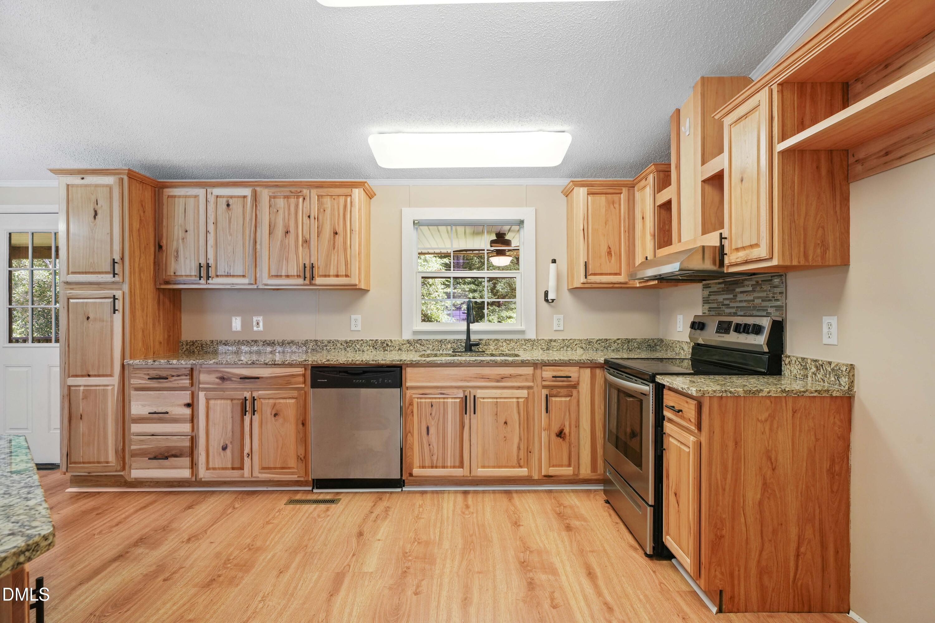 44 Green Bramble Court Property Photo 19