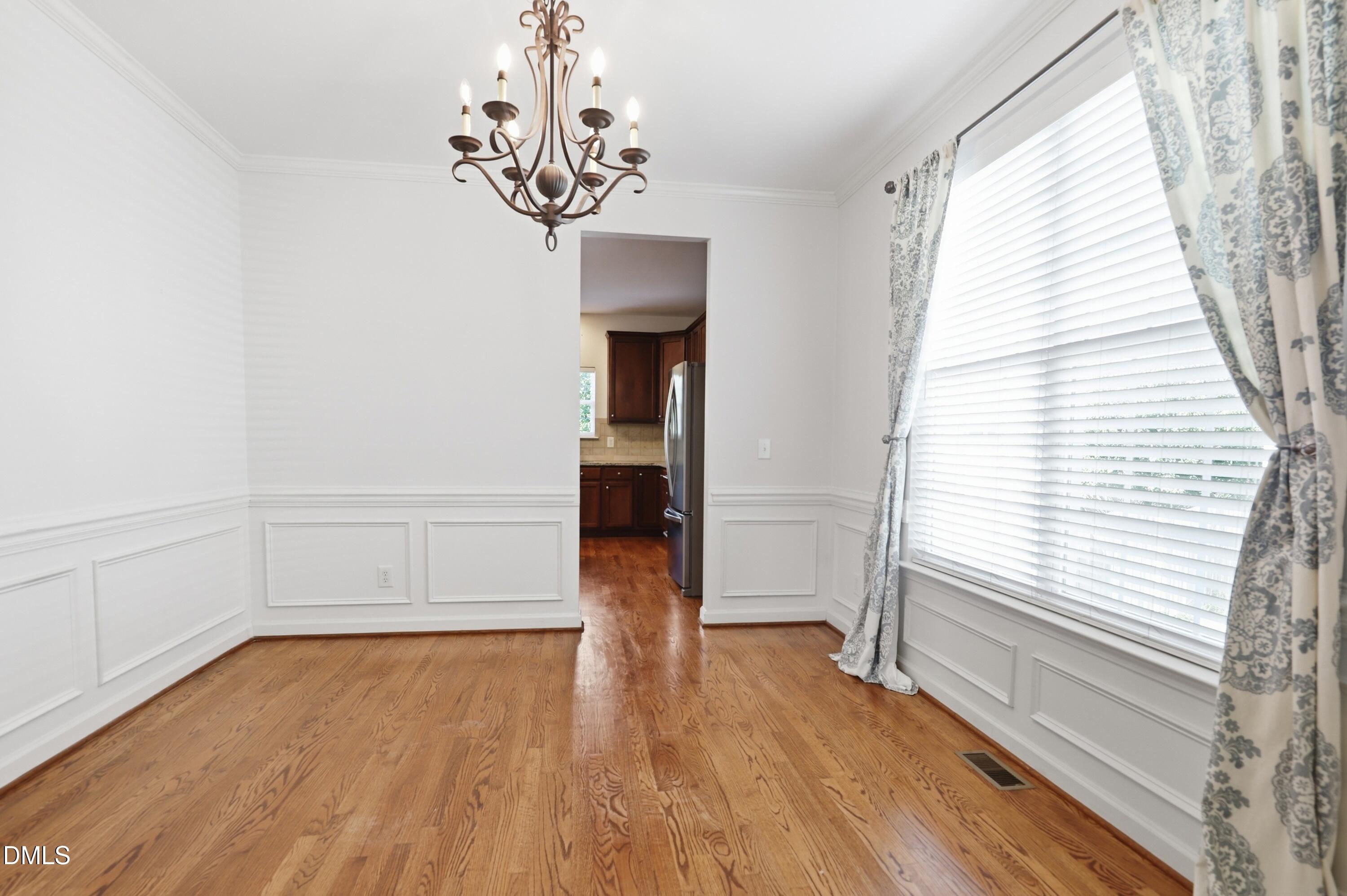 526 Redford Place Drive Property Photo 6