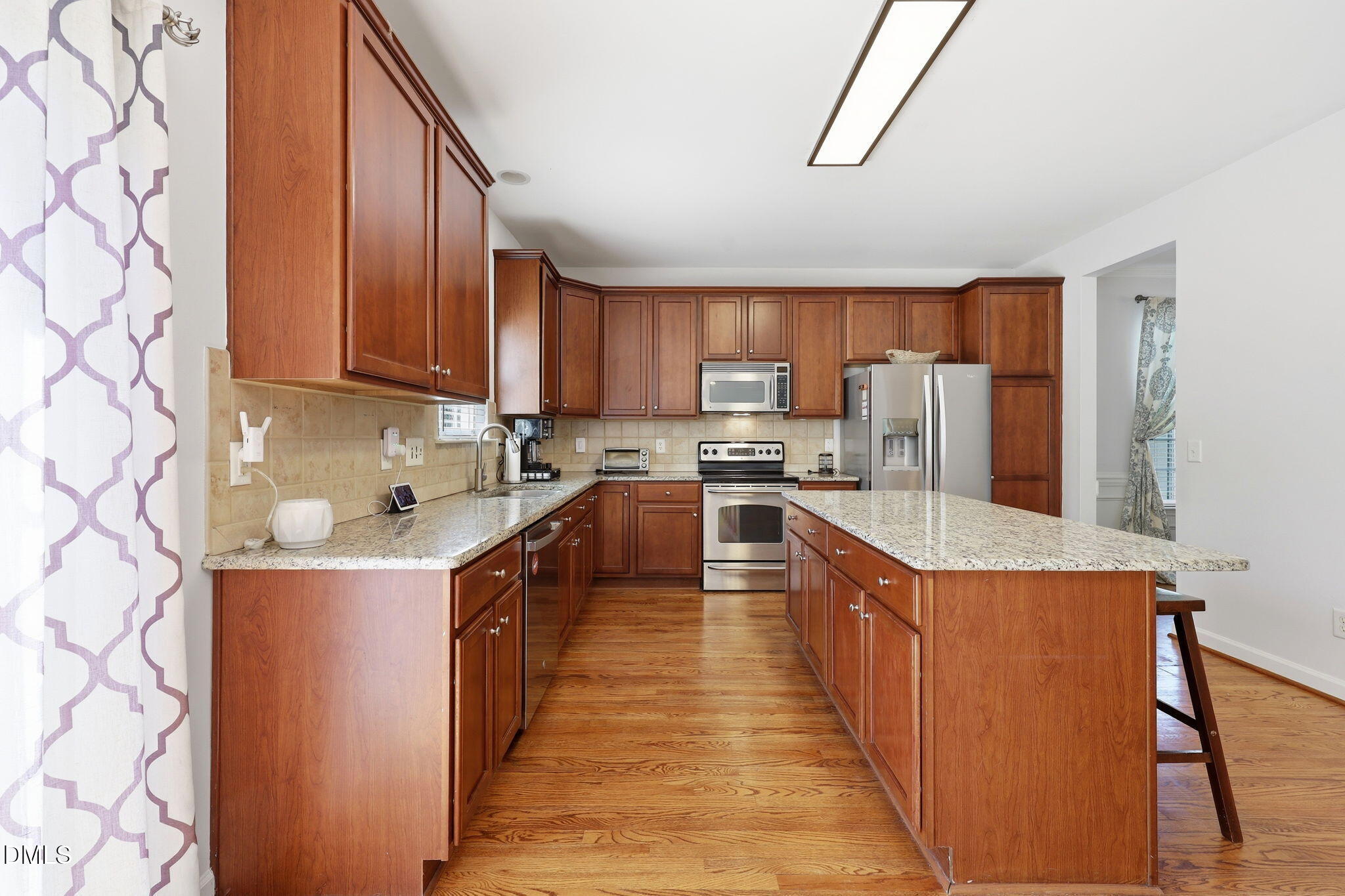 526 Redford Place Drive Property Photo 8