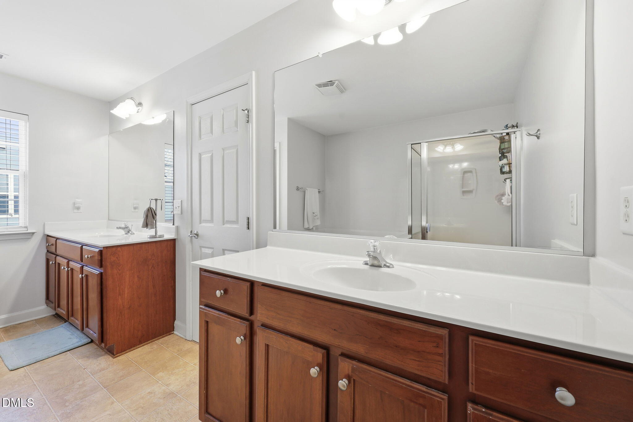 526 Redford Place Drive Property Photo 18
