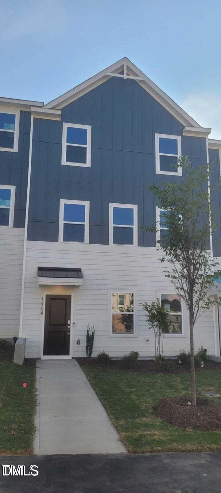 1464 Hasse Avenue Property Photo 1