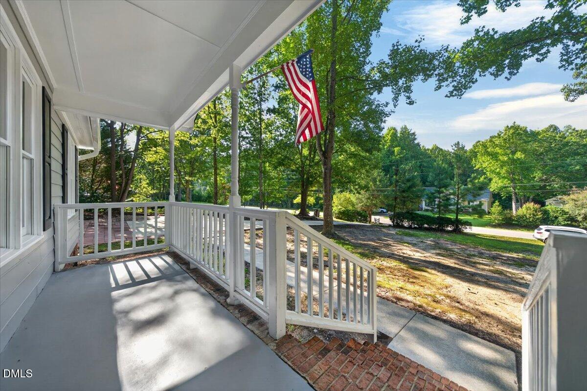 7317 Hunt Valley Trail Property Photo 4