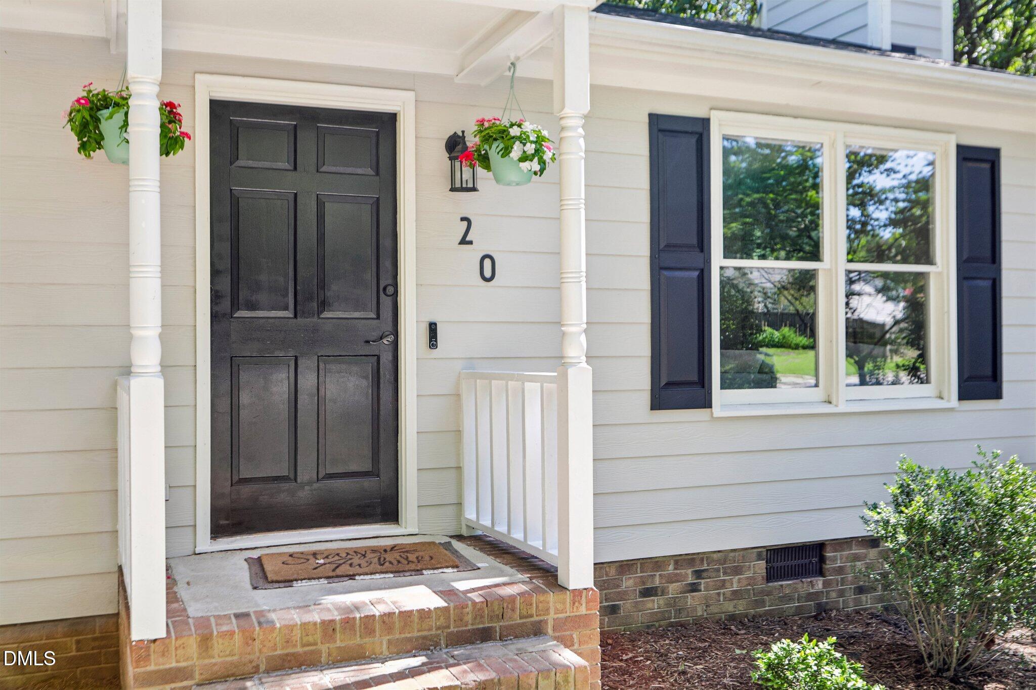 20 E Hester Court Property Photo 4