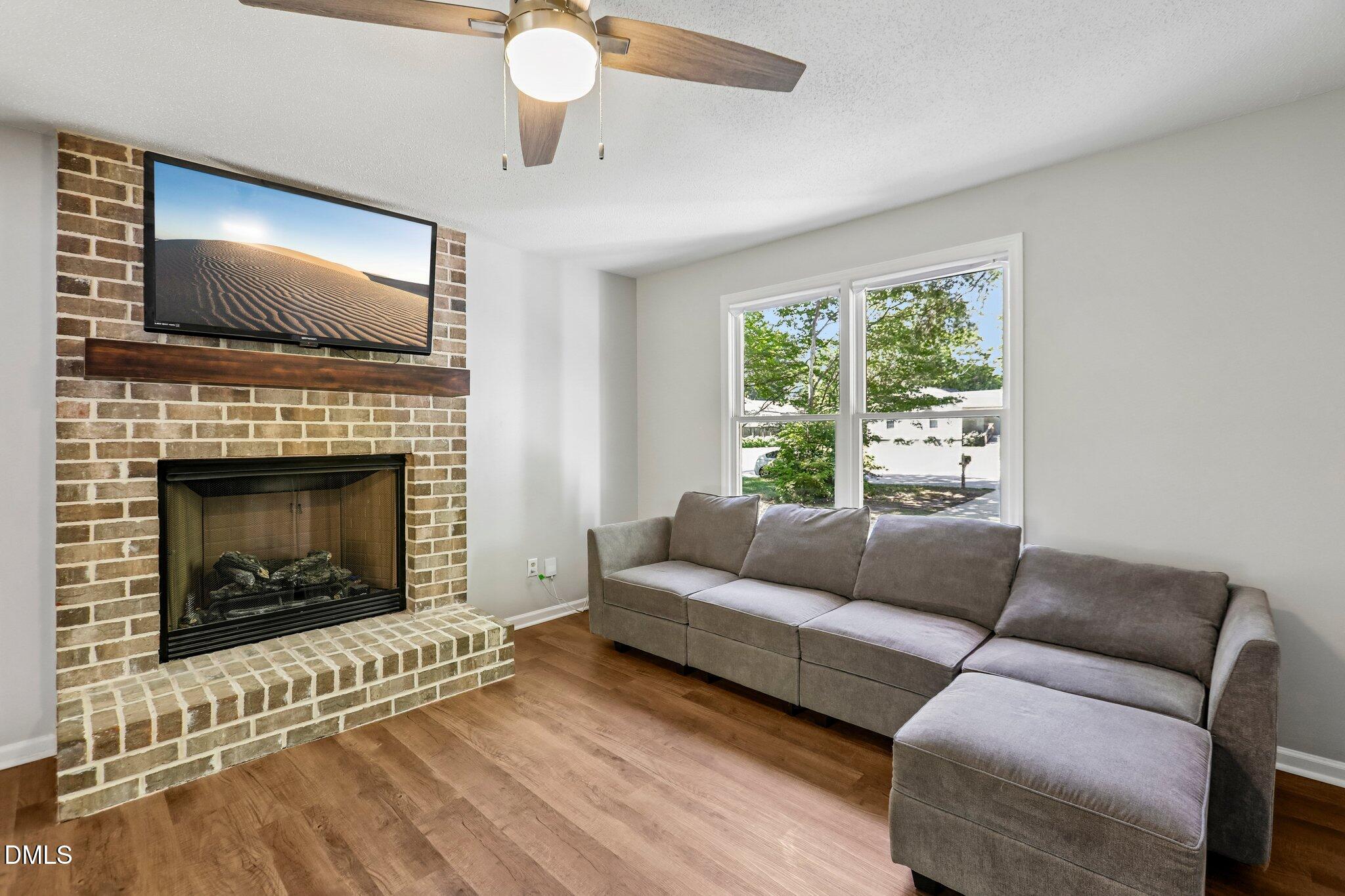 20 E Hester Court Property Photo 6
