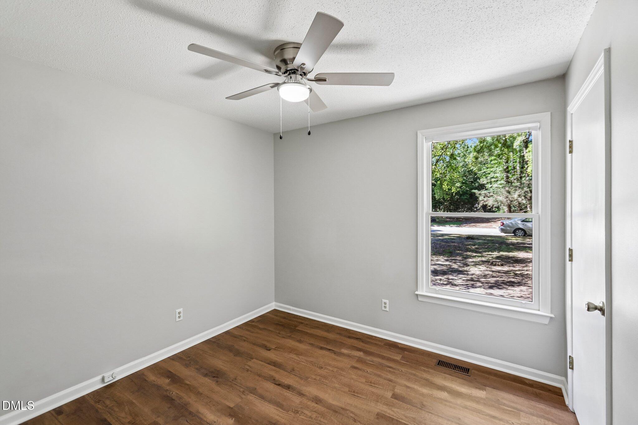 20 E Hester Court Property Photo 15