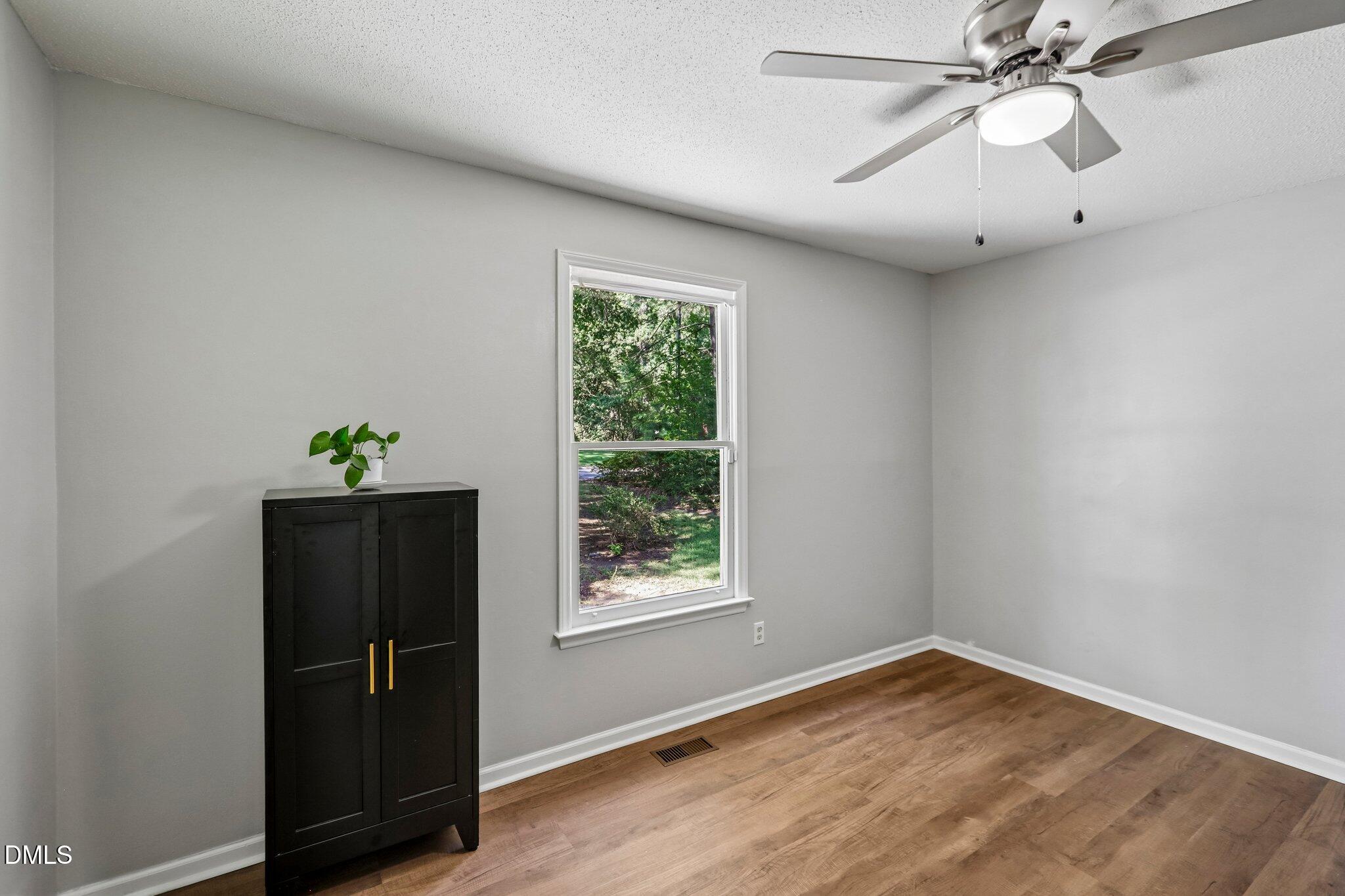 20 E Hester Court Property Photo 20