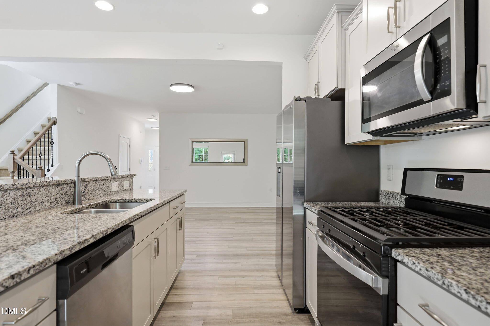 1511 Scholar Drive Property Photo 6