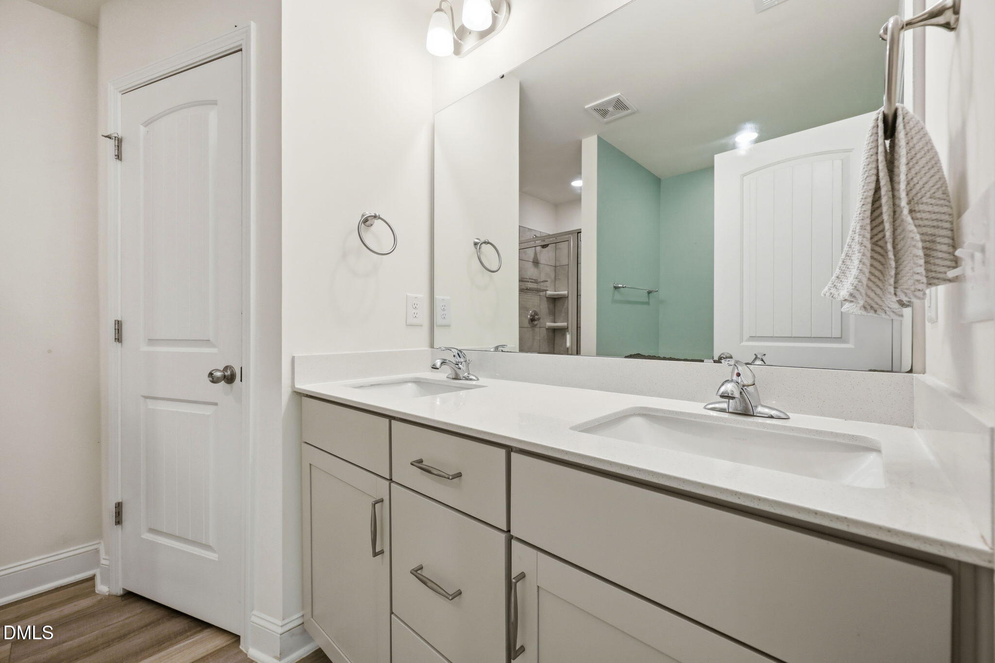 1511 Scholar Drive Property Photo 14