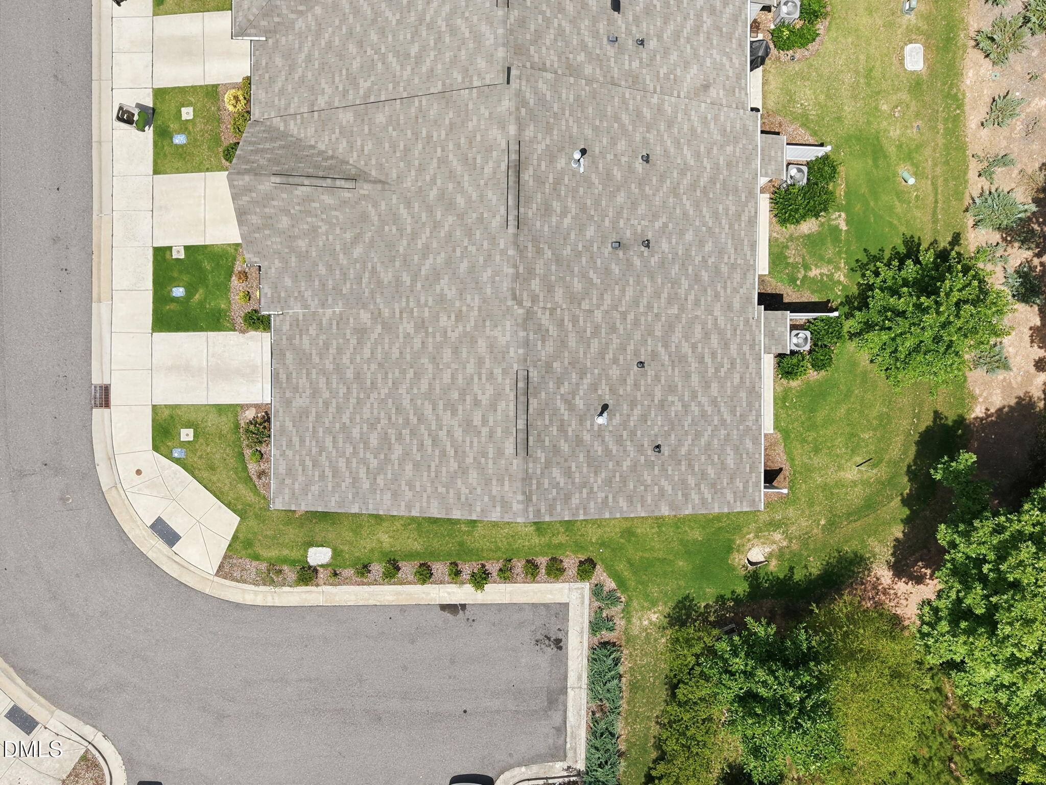 1511 Scholar Drive Property Photo 35