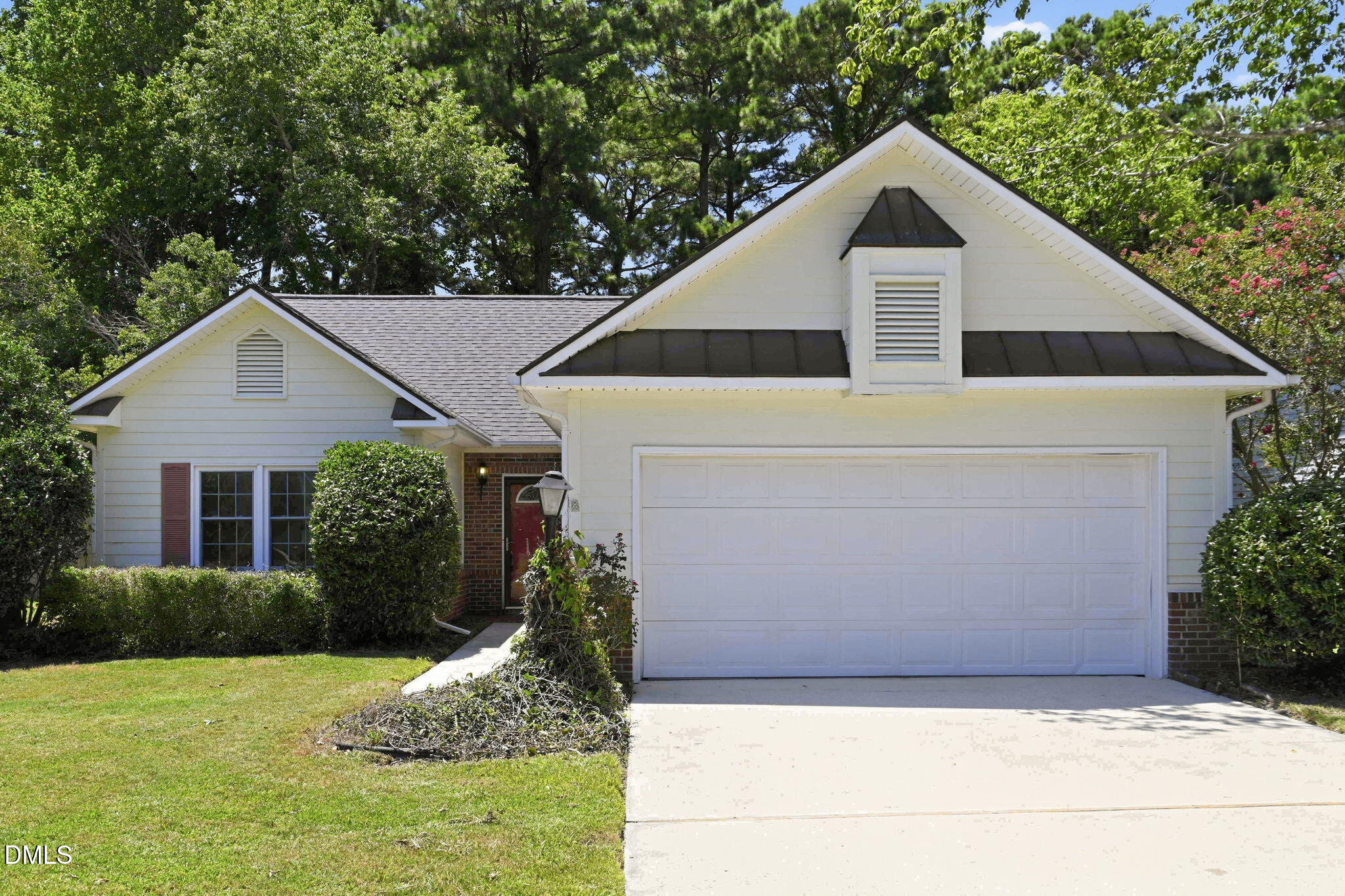 1107 Mill Run Road Property Photo 1