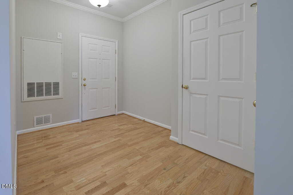 8041 Allyns Landing Way 203 Property Photo 7