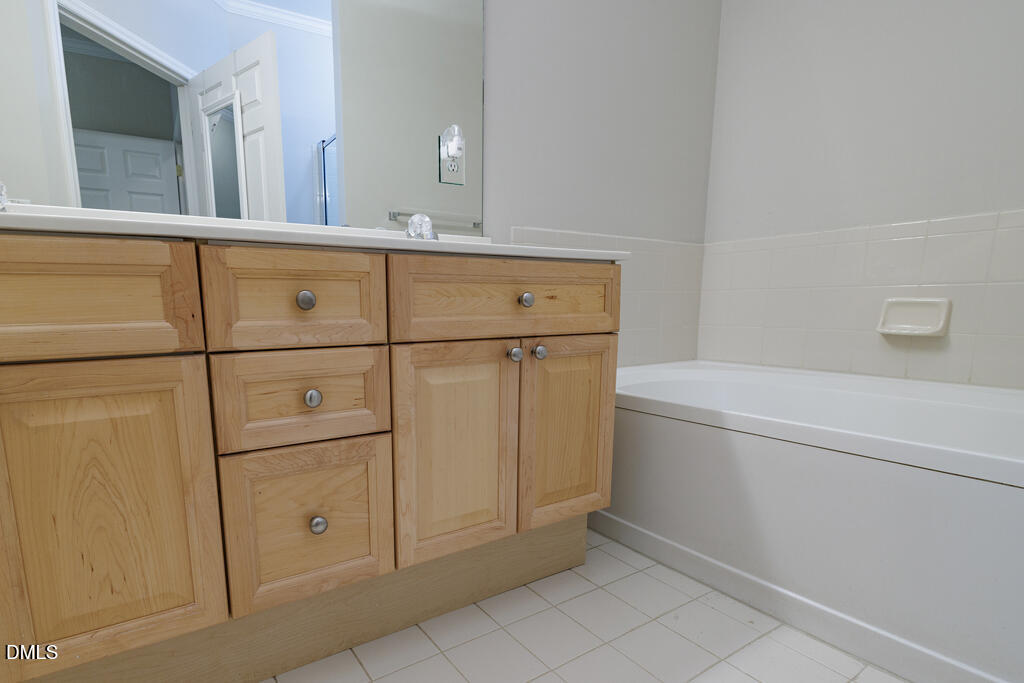 8041 Allyns Landing Way 203 Property Photo 25