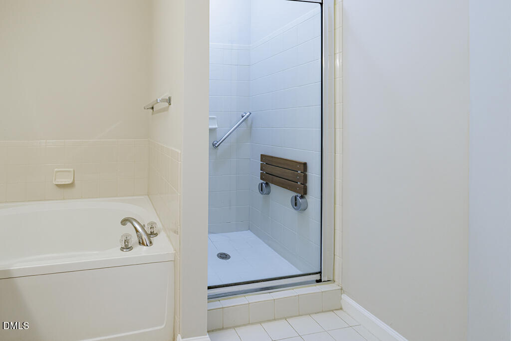 8041 Allyns Landing Way 203 Property Photo 29