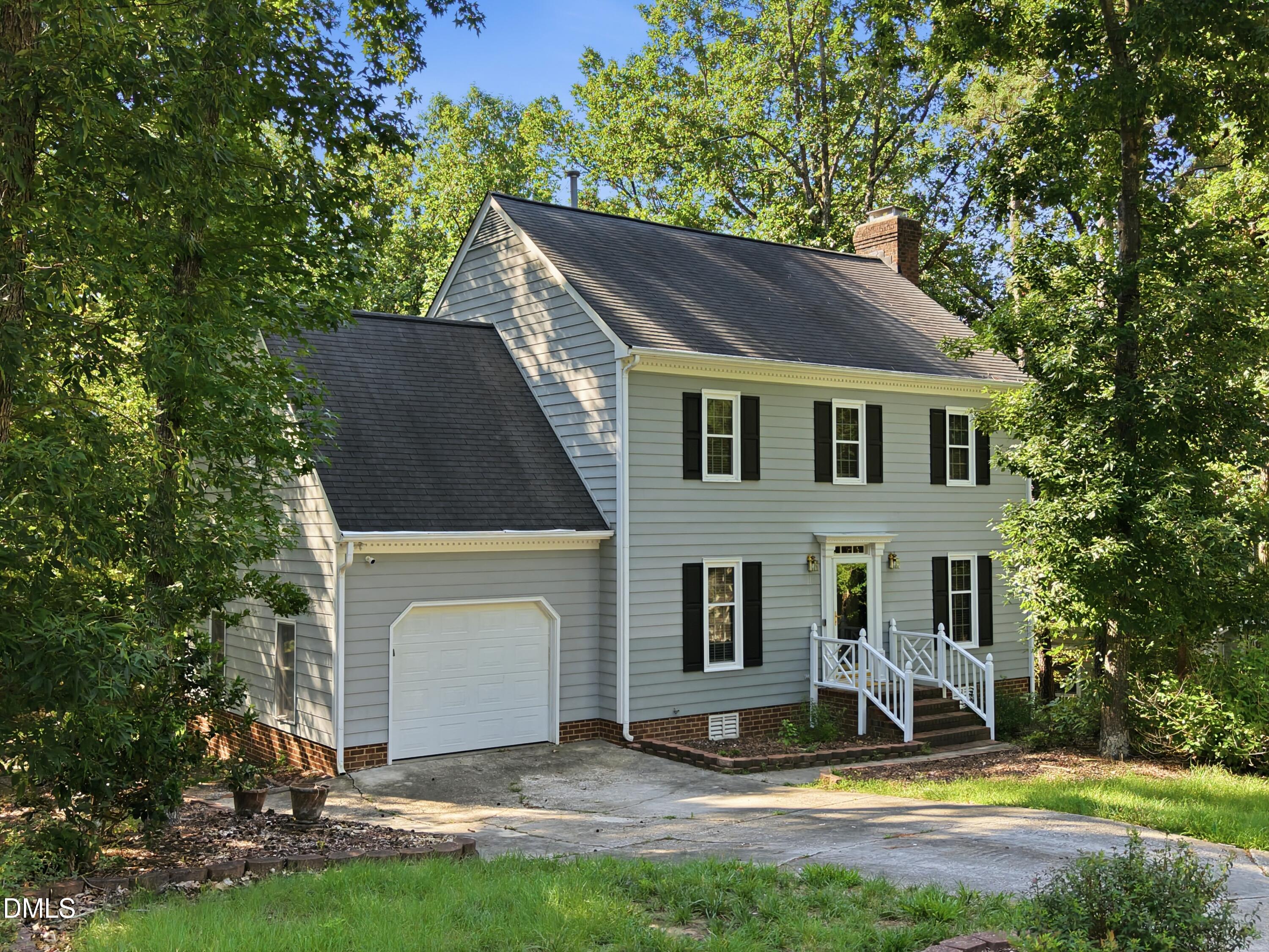 7 Cobbleridge Court Property Photo 2