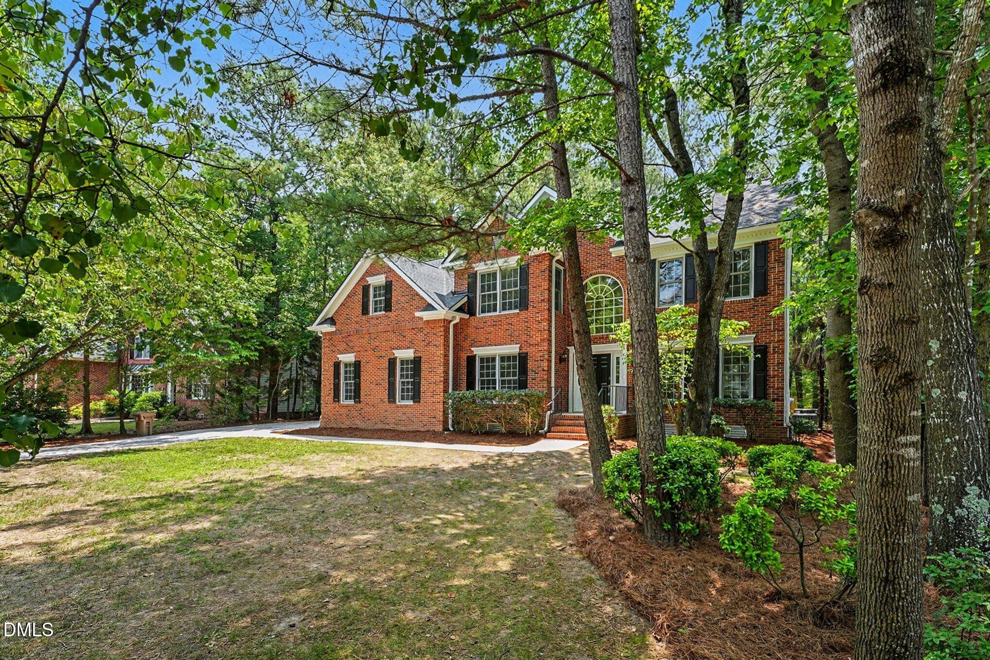 102 Eagle Meadow Court Property Photo 3