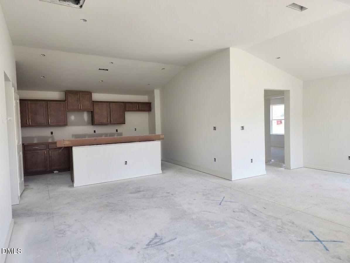 8217 Zinger Hl Lane Property Photo 4