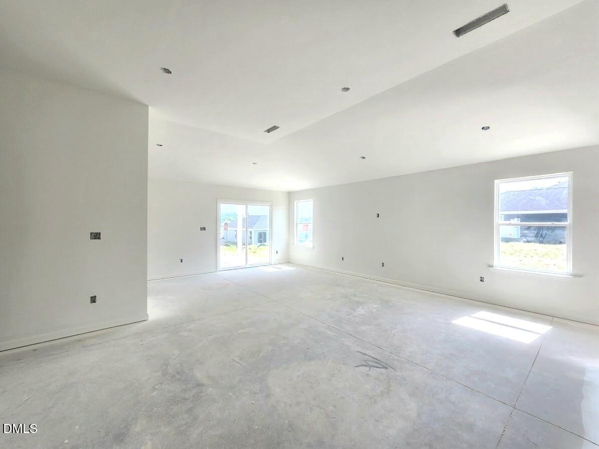 8217 Zinger Hl Lane Property Photo 5